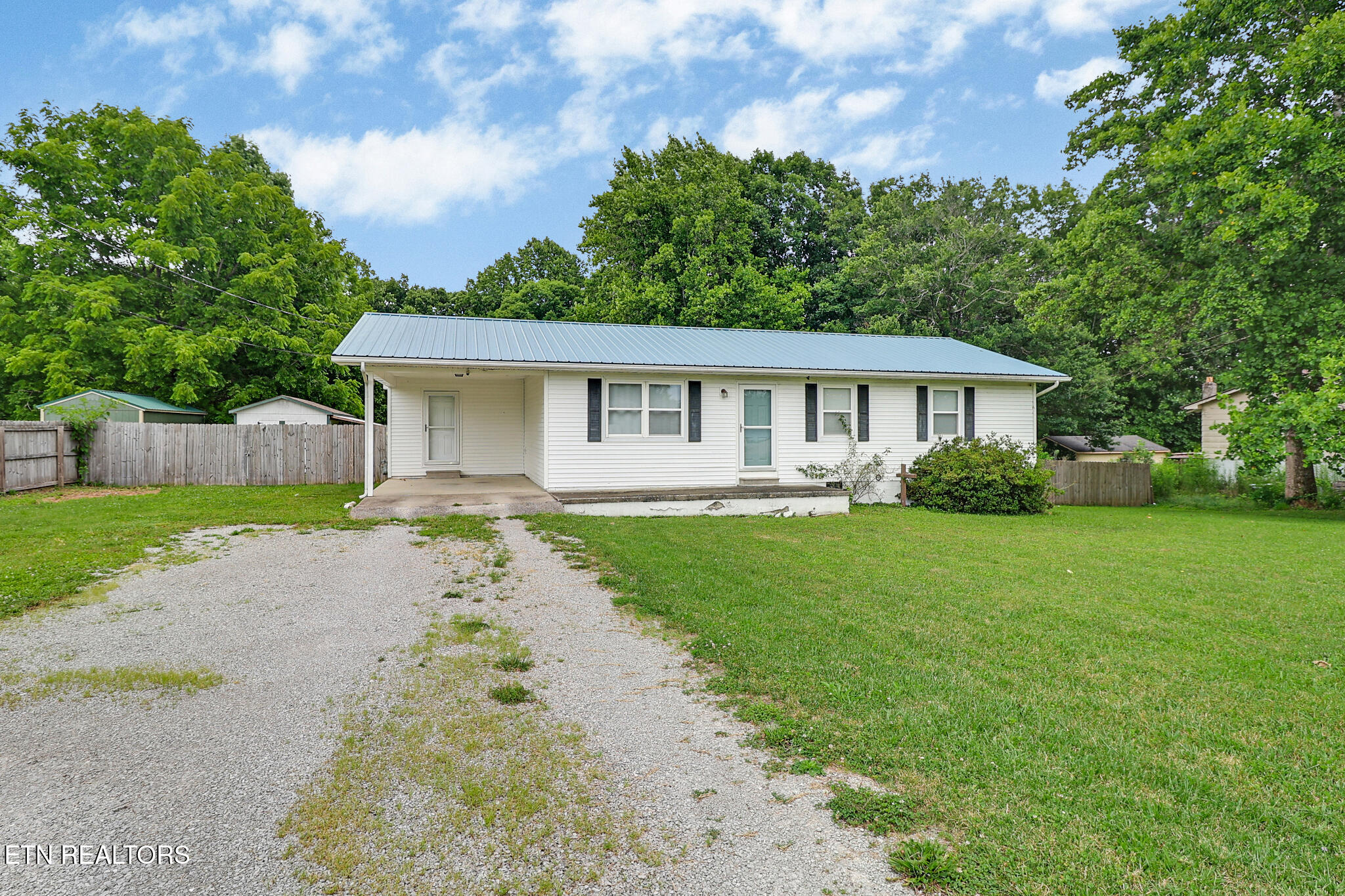 111 Meadow Creek Drive Crossville TN 38572