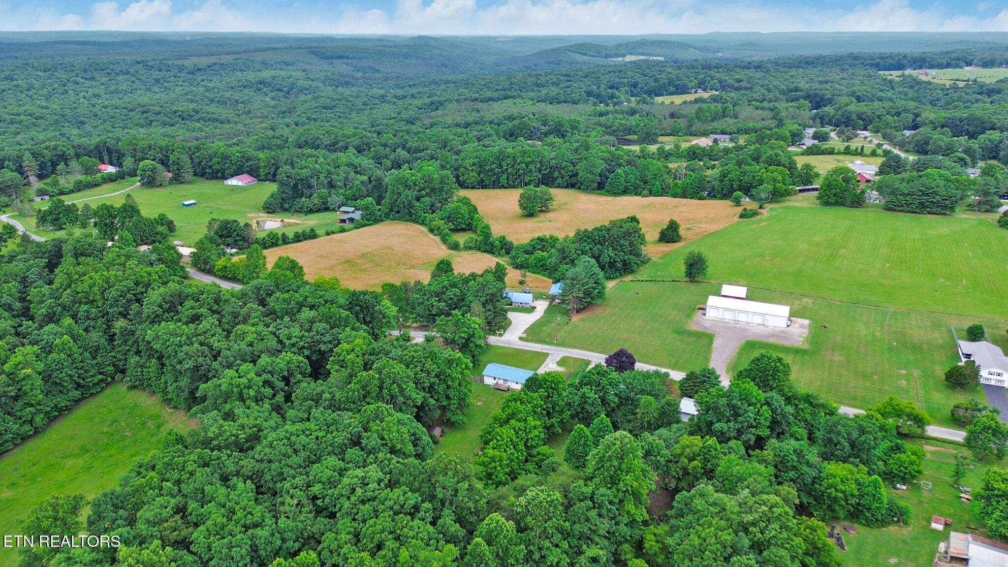 111 Meadow Creek Drive Crossville TN 38572