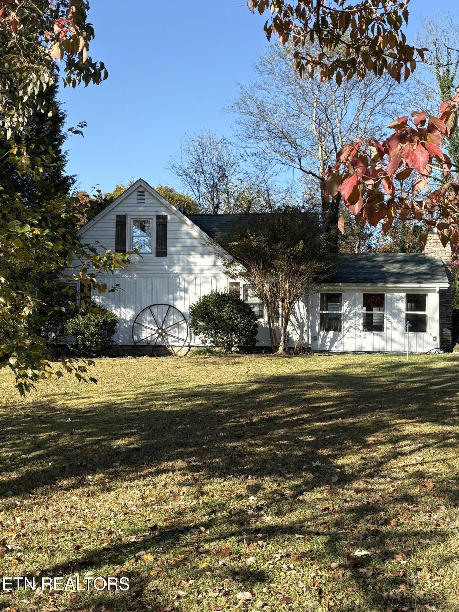 904 Granville Conner Road Powell TN 37849
