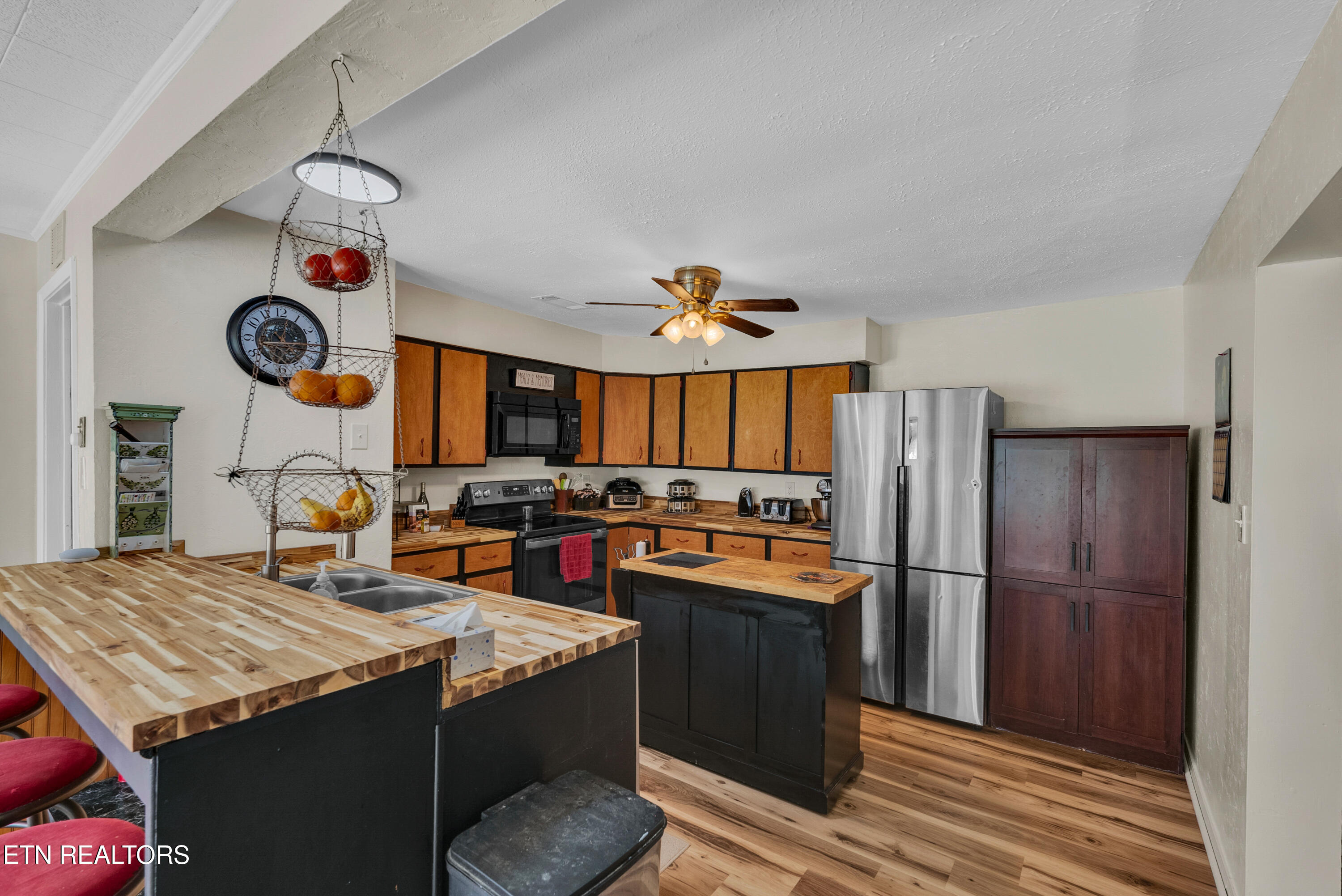 105 Dripping Springs Road Monterey TN 38574