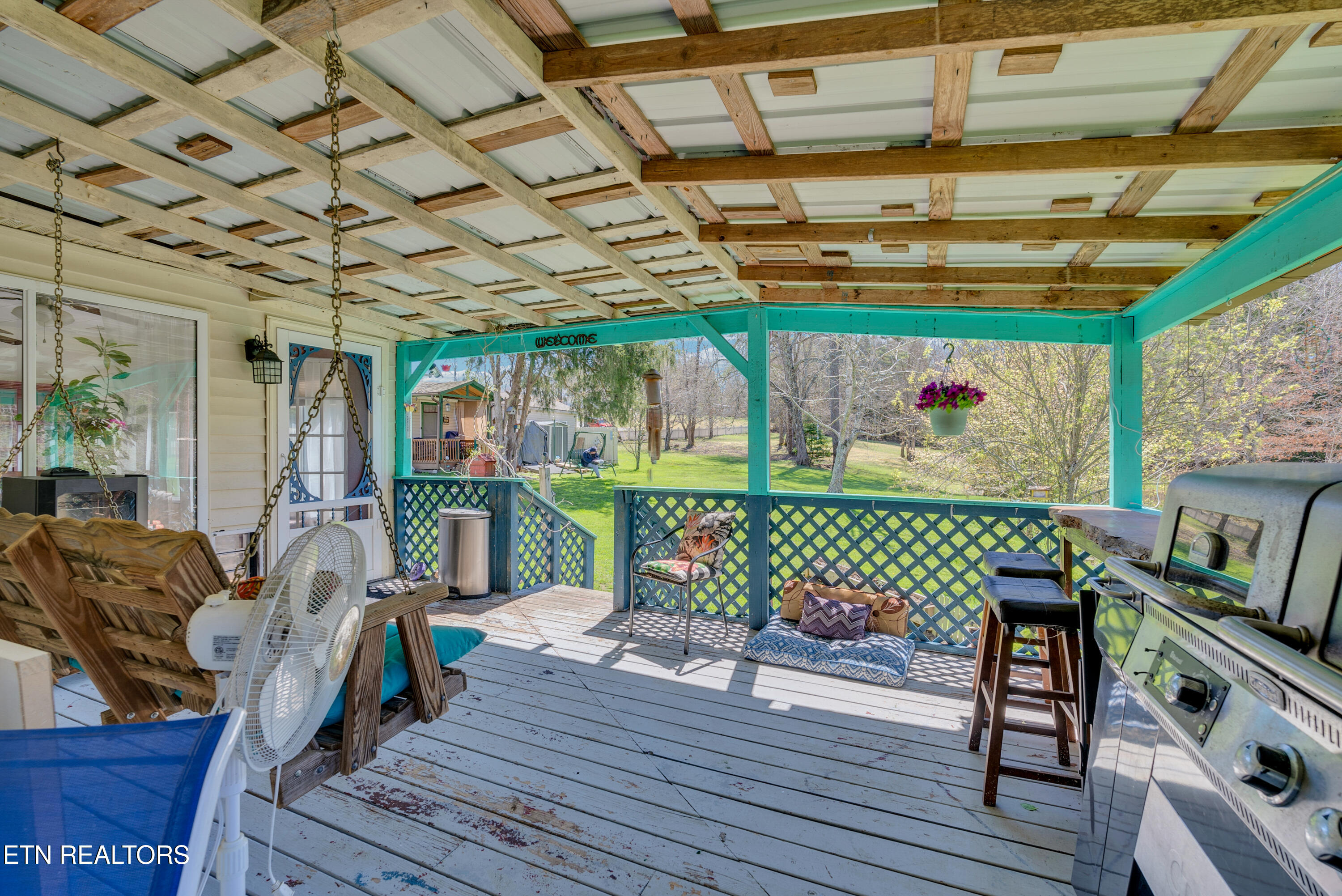 105 Dripping Springs Road Monterey TN 38574