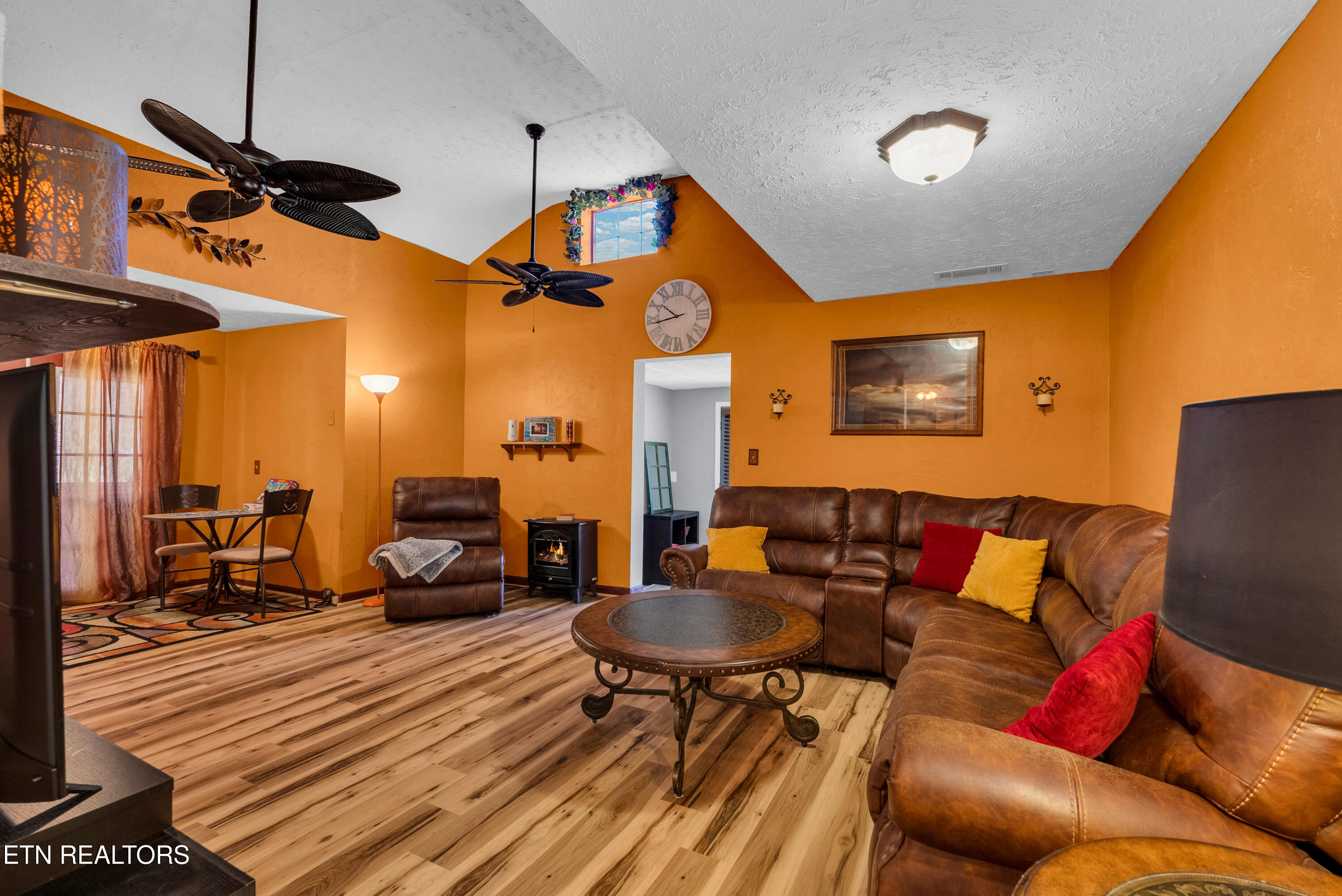 105 Dripping Springs Road Monterey TN 38574