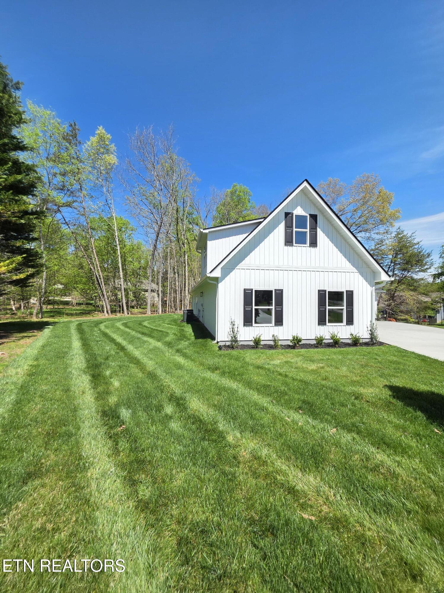 518 Gohi Trail Vonore TN 37885