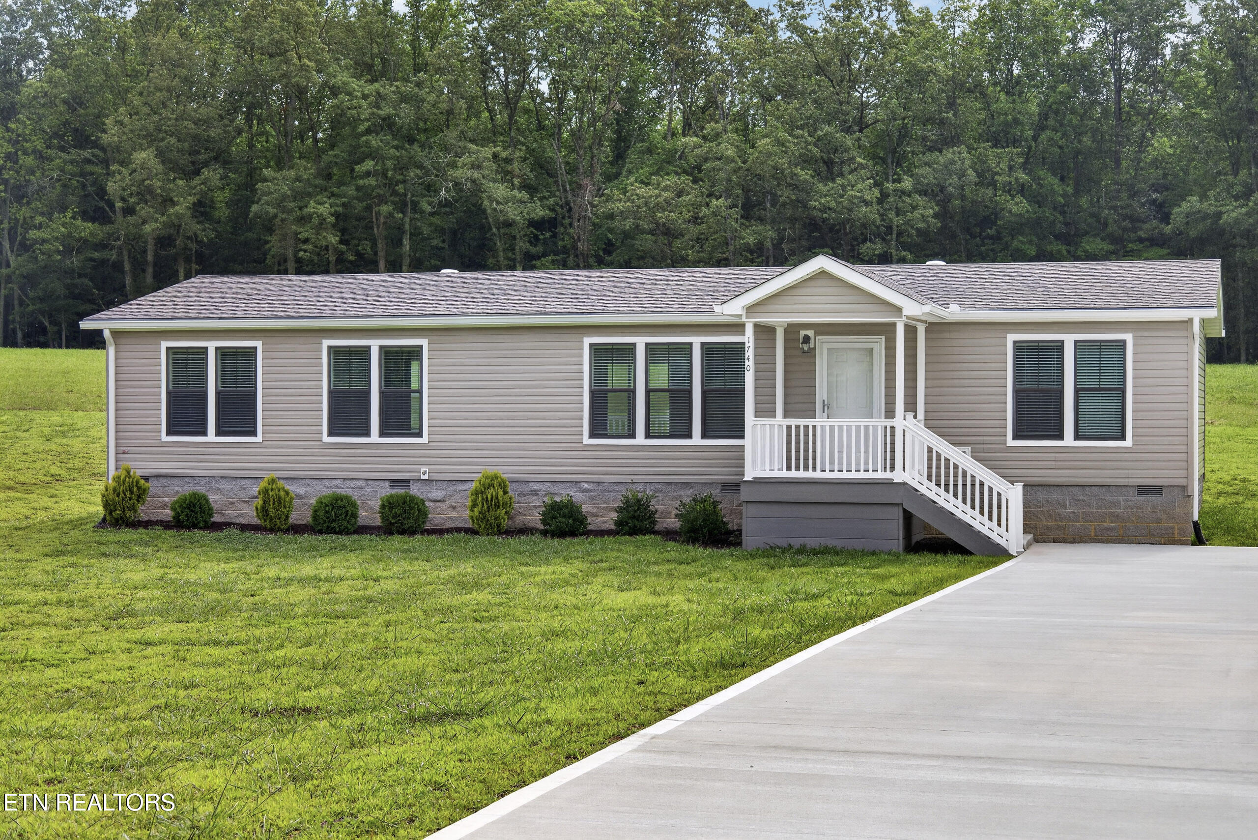 1740 Anna Maria Lane Cookeville TN 38501
