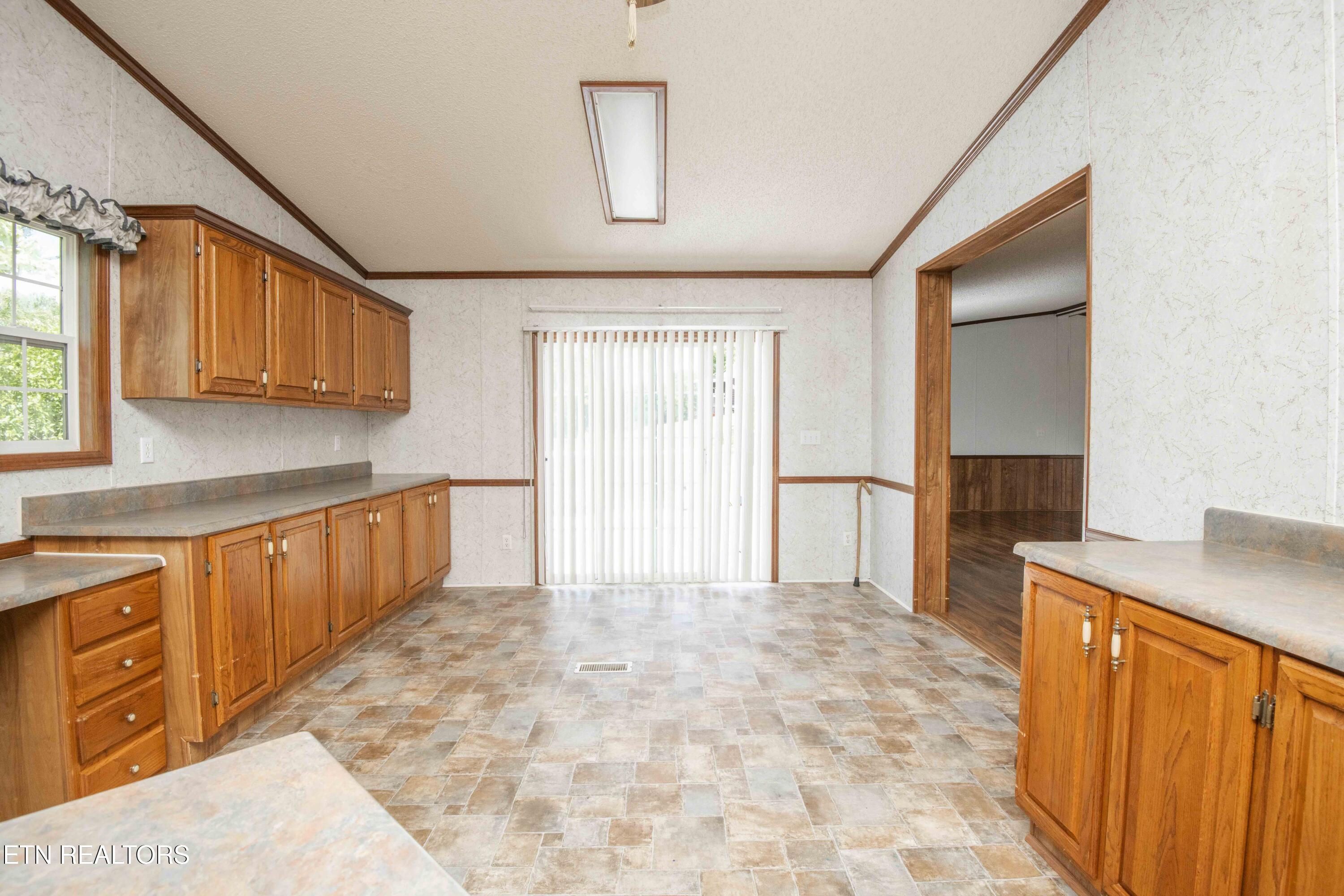 5778 Davis Ferry Road Loudon TN 37774