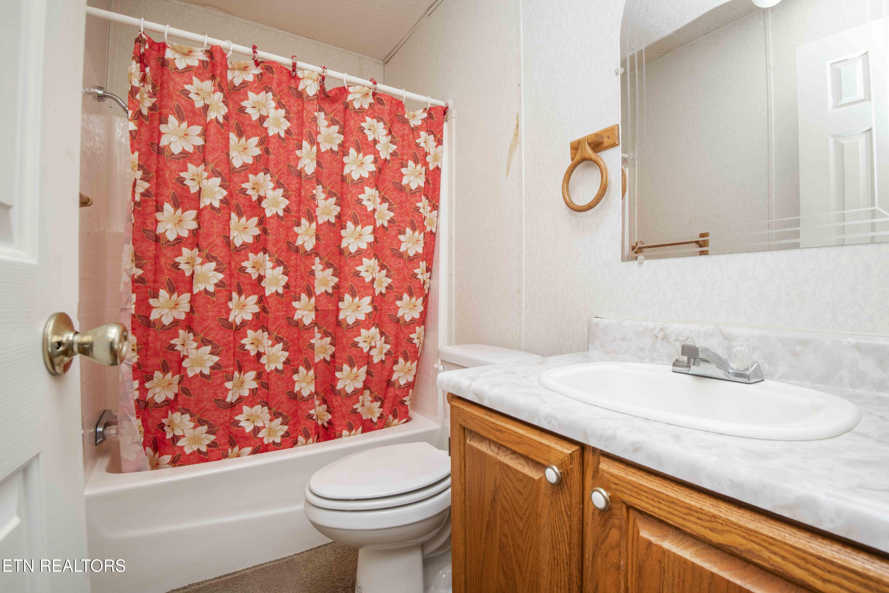 5778 Davis Ferry Road Loudon TN 37774