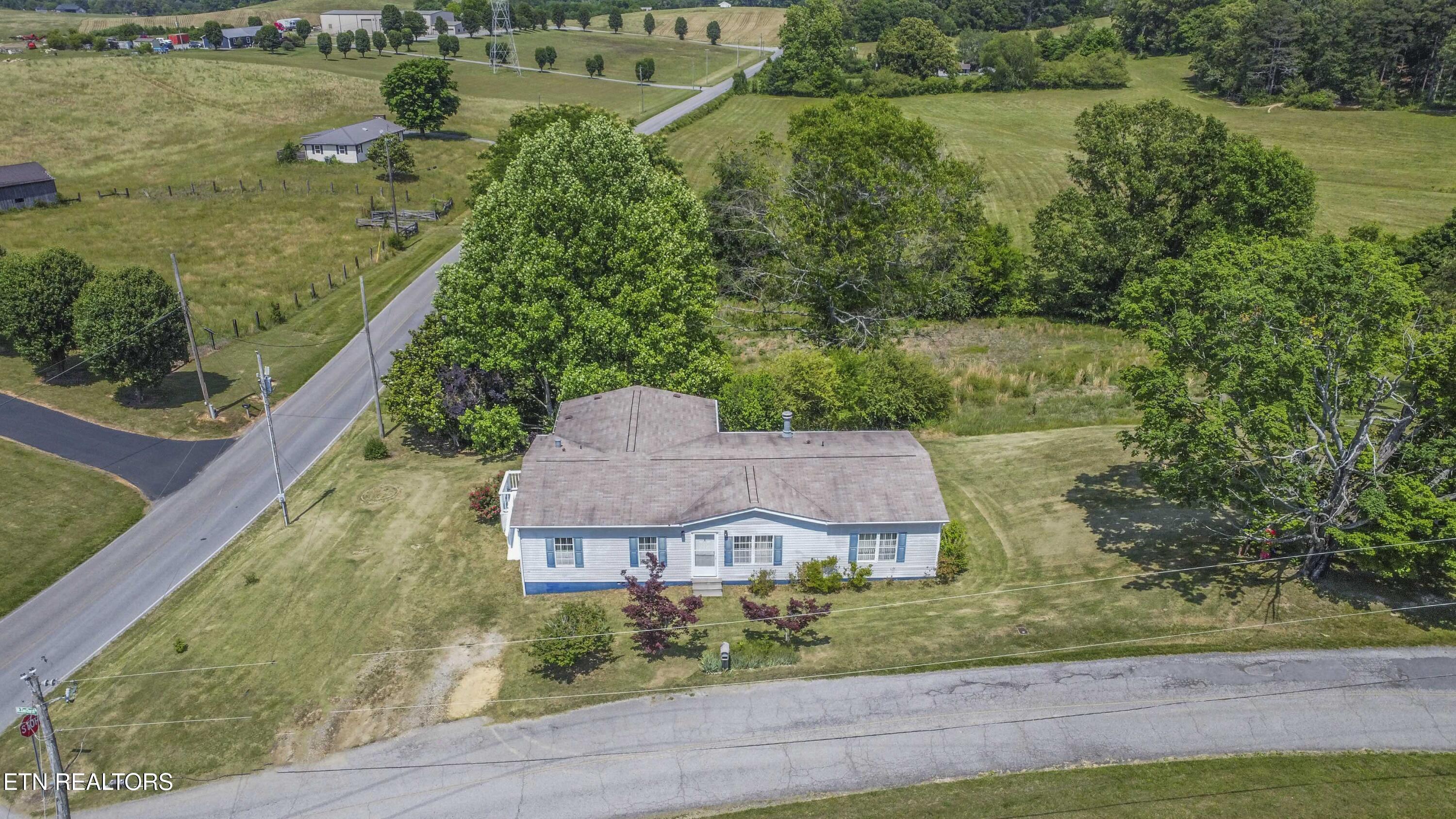 5778 Davis Ferry Road Loudon TN 37774