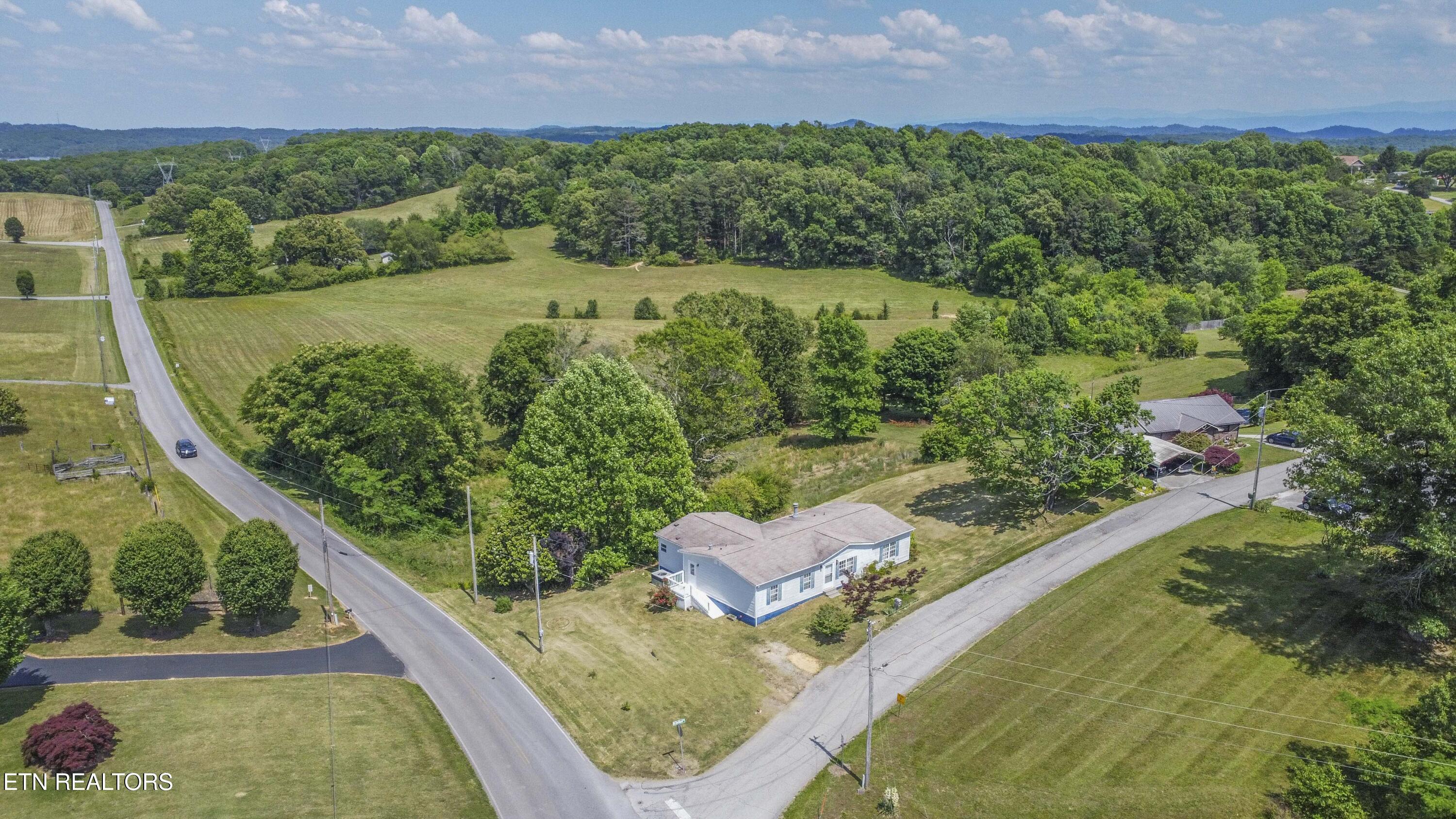 5778 Davis Ferry Road Loudon TN 37774