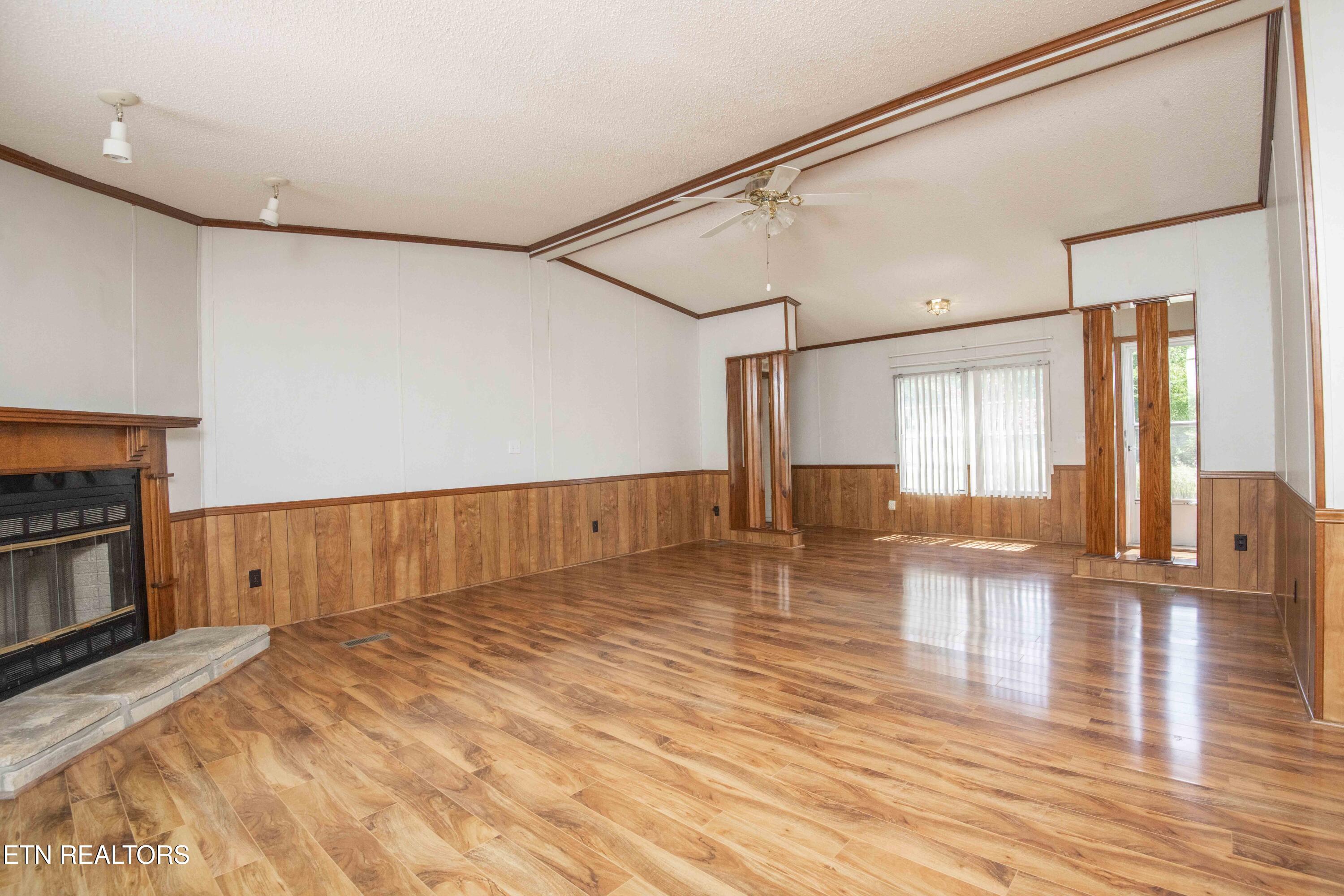 5778 Davis Ferry Road Loudon TN 37774