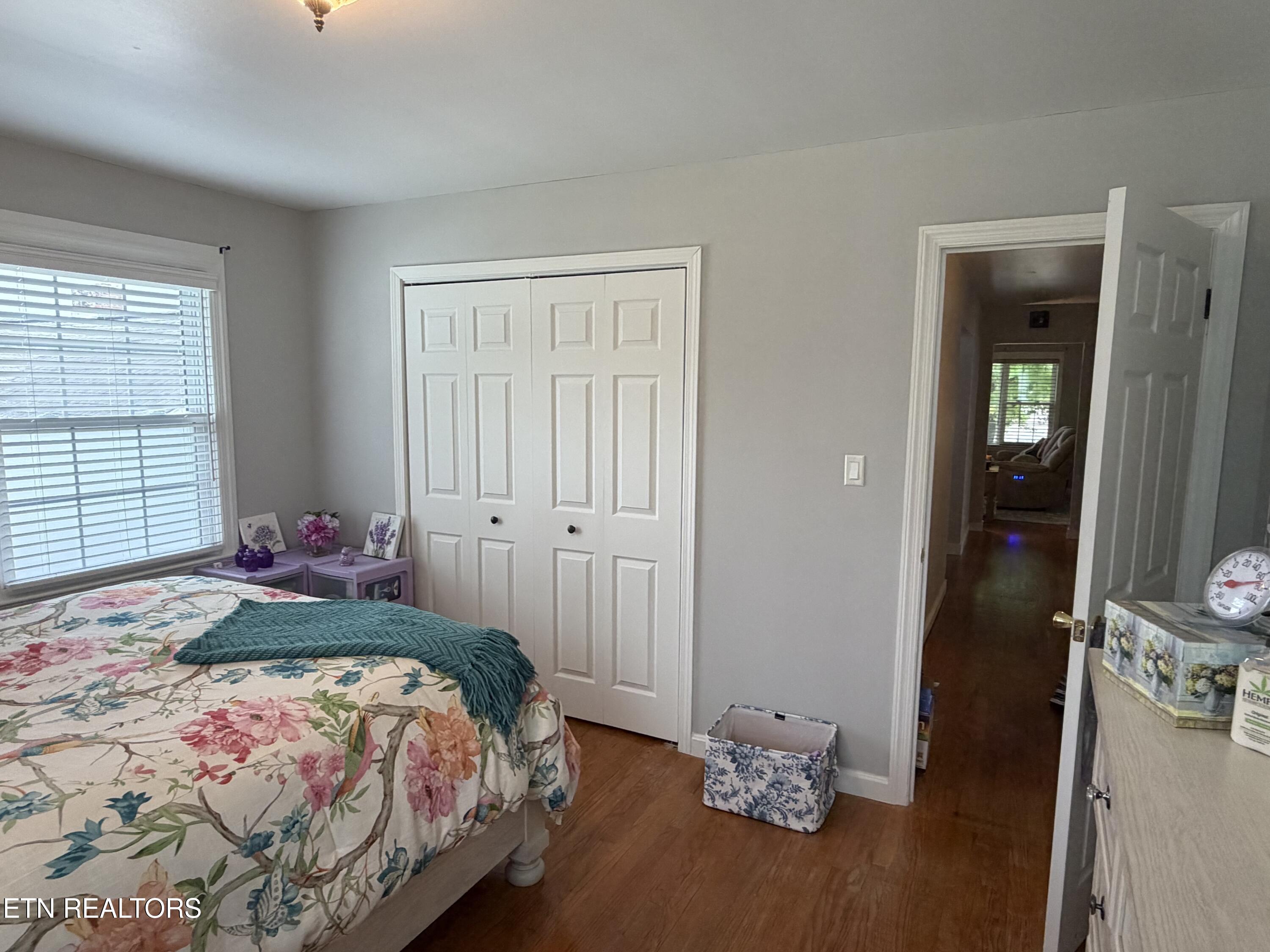 217 W Hicks Street Clinton TN 37716