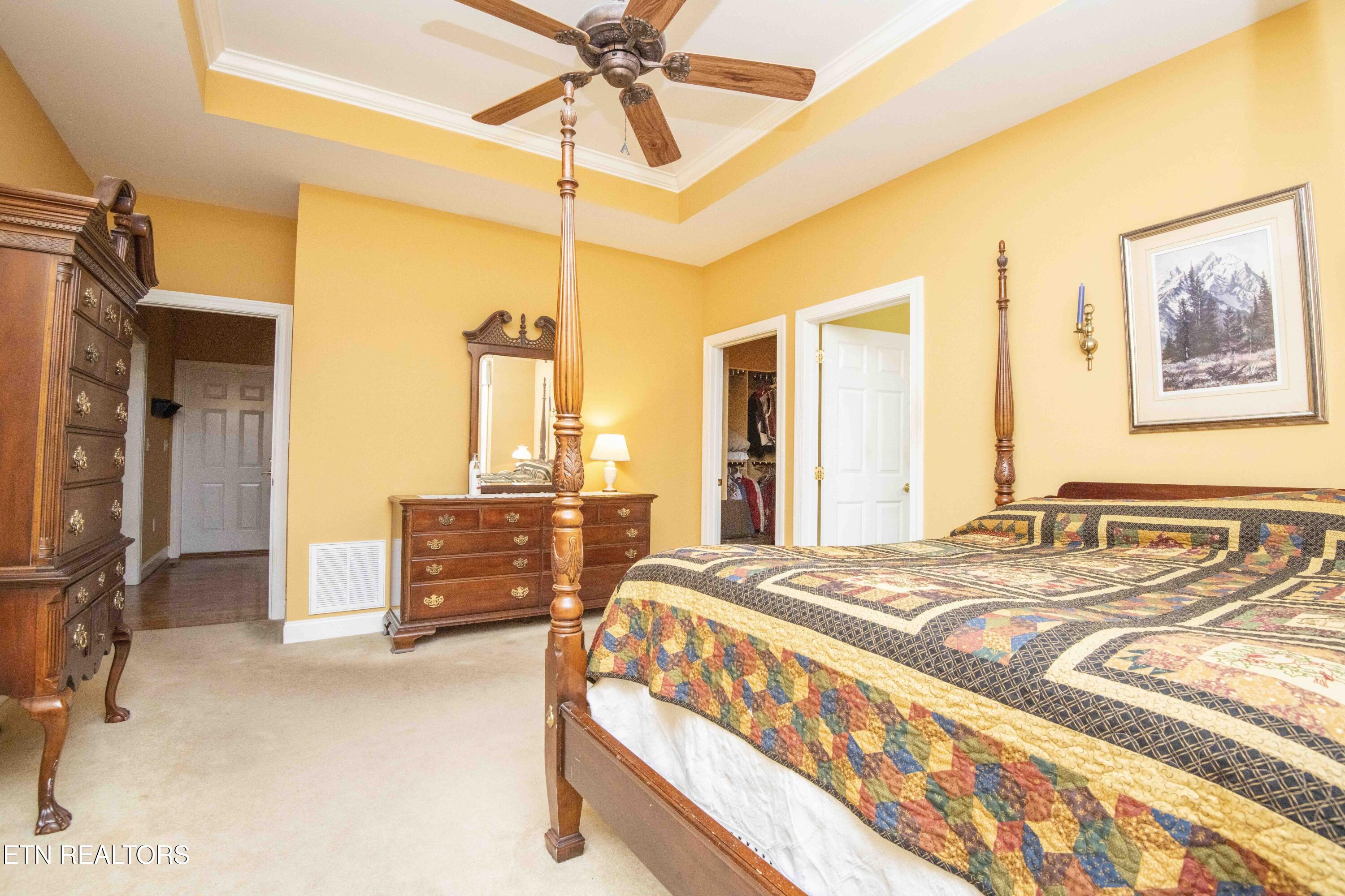 308 Tahlequah Drive Loudon TN 37774