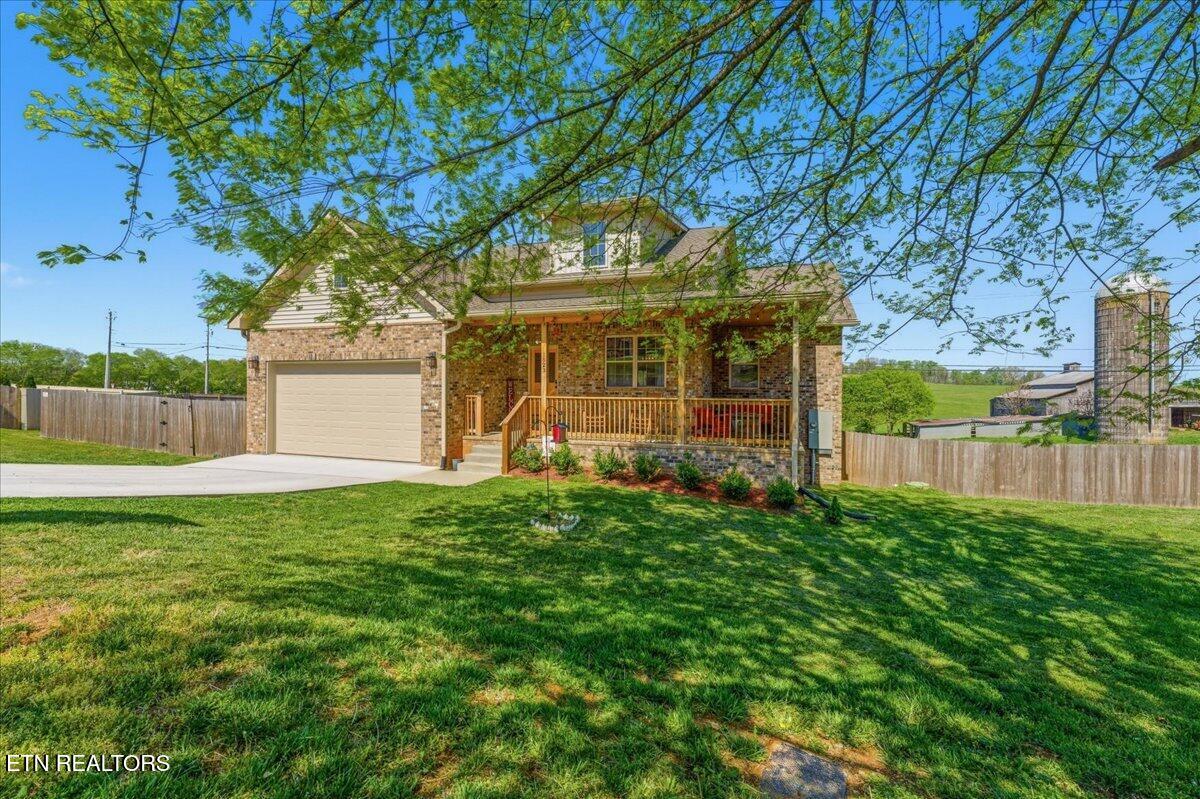 1523 Rosewood Drive Sevierville TN 37876