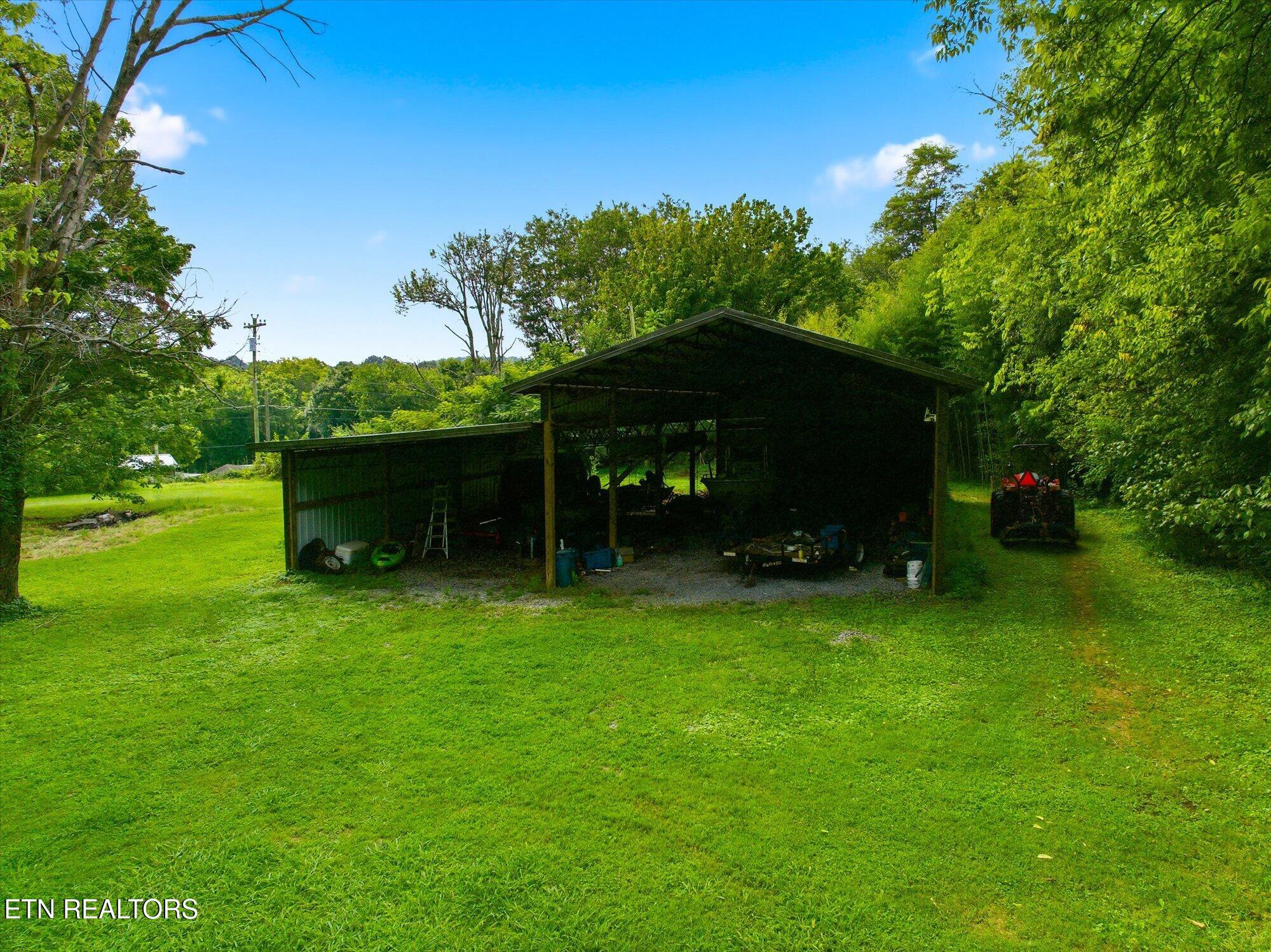 3864 Highway 11 S Riceville TN 37370