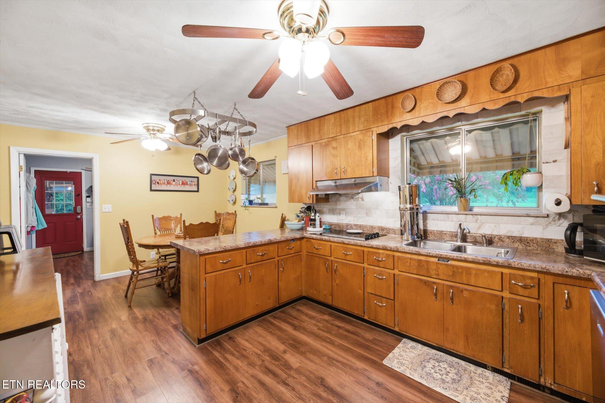 3864 Highway 11 S Riceville TN 37370