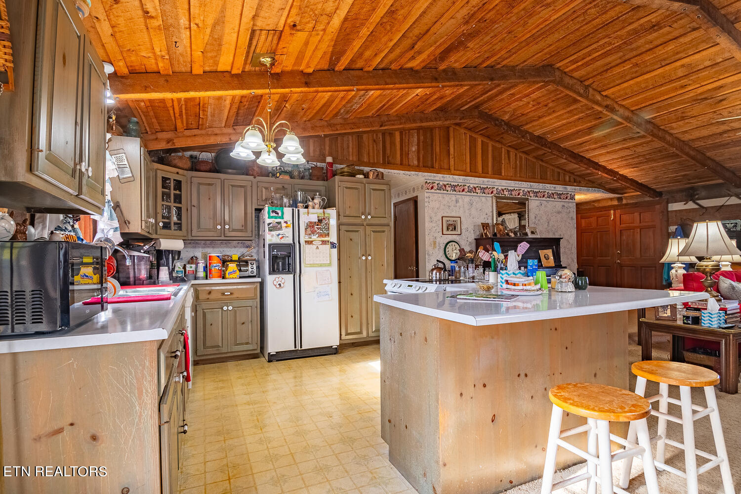 705 Wine Road Dandridge TN 37725