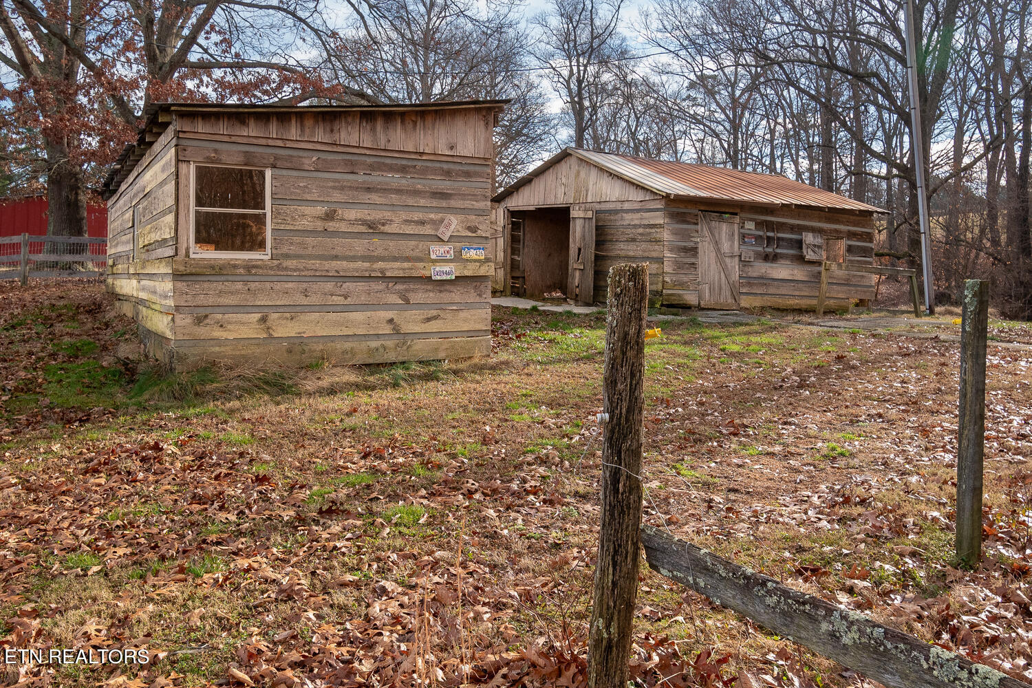 705 Wine Road Dandridge TN 37725