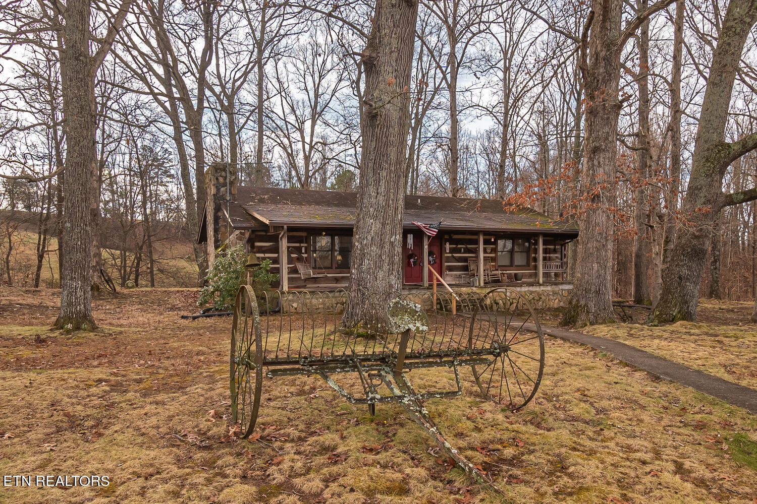 705 Wine Road Dandridge TN 37725