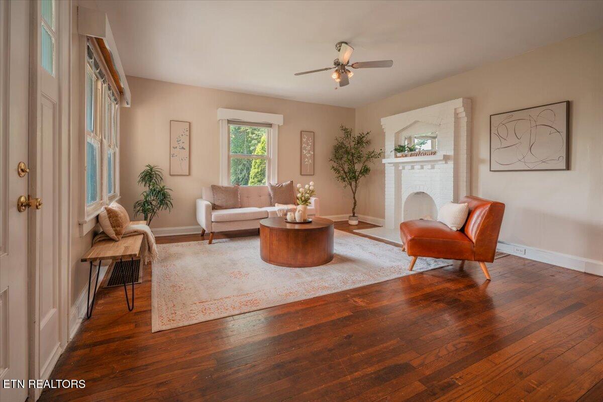 1211 Moses Avenue Knoxville TN 37921