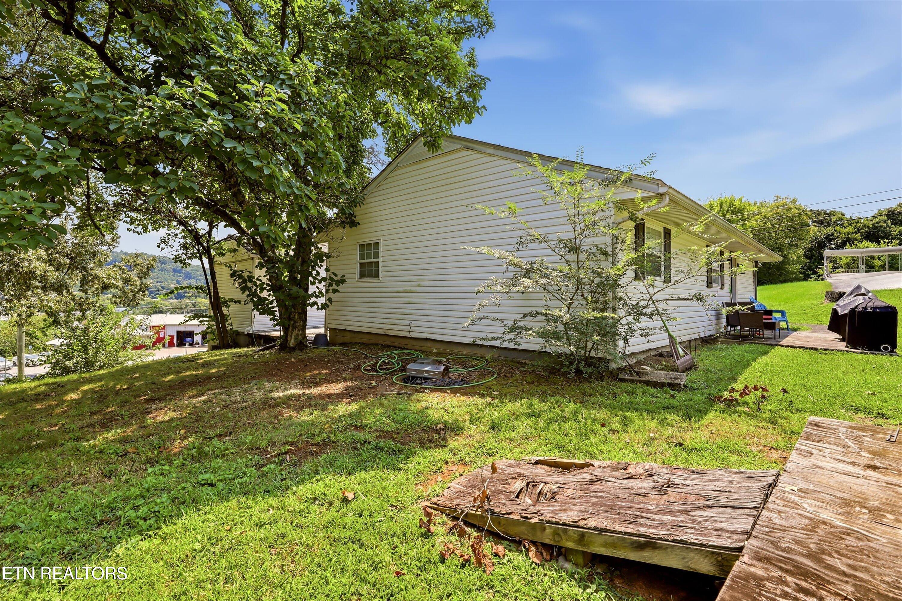 4400 Nicholas Drive Knoxville TN 37912