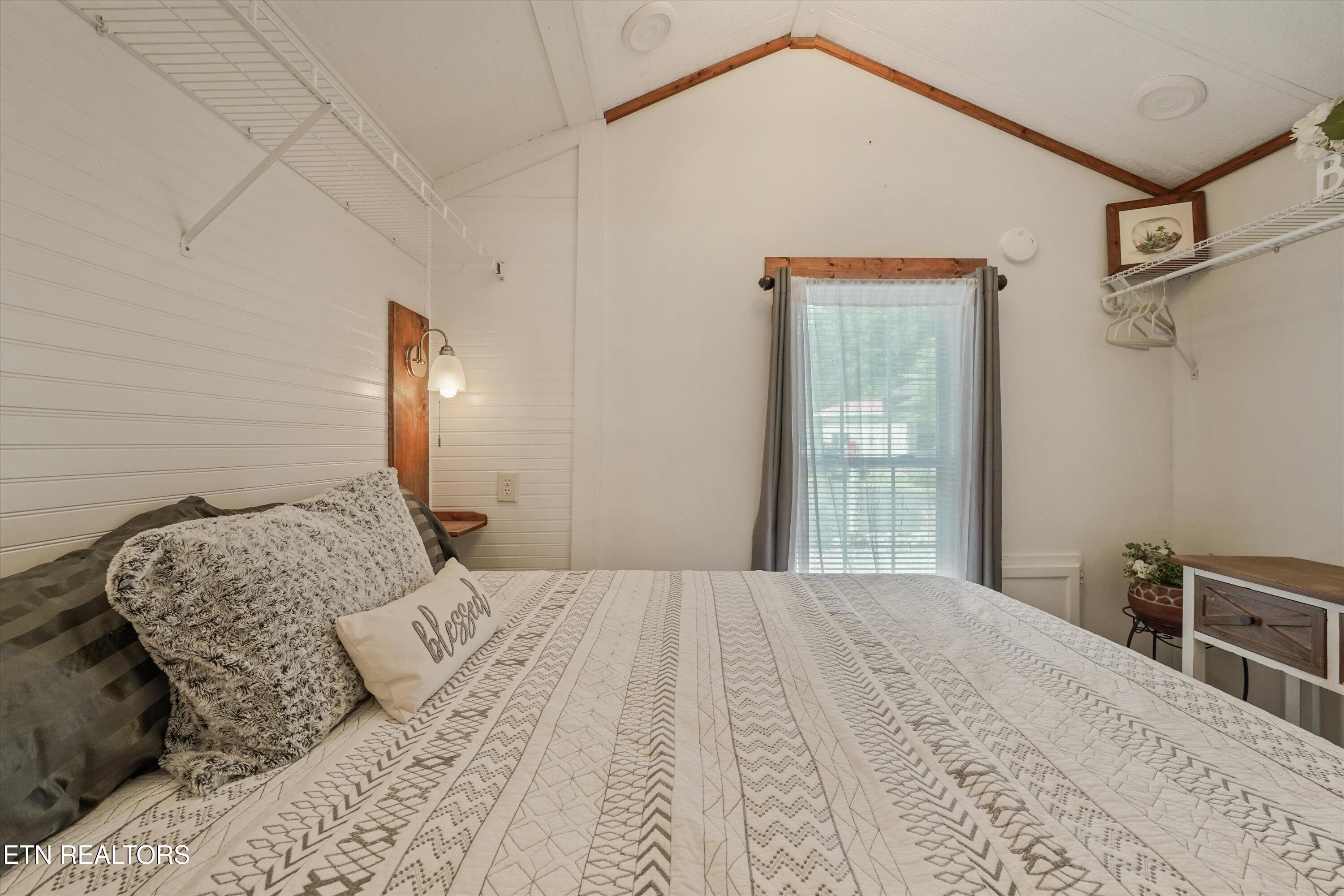 844 Peacock Ridge Road Townsend TN 37882