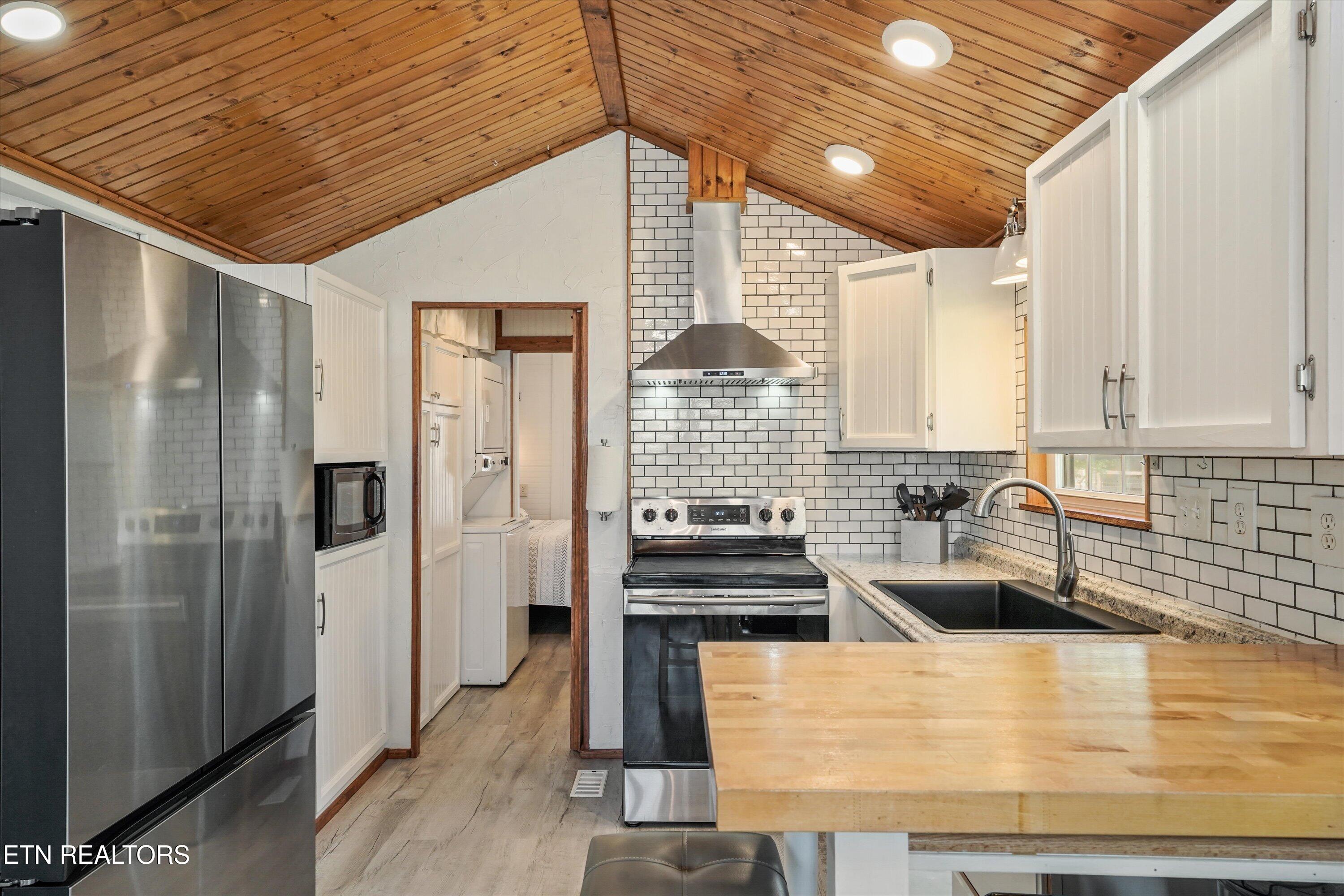 844 Peacock Ridge Road Townsend TN 37882