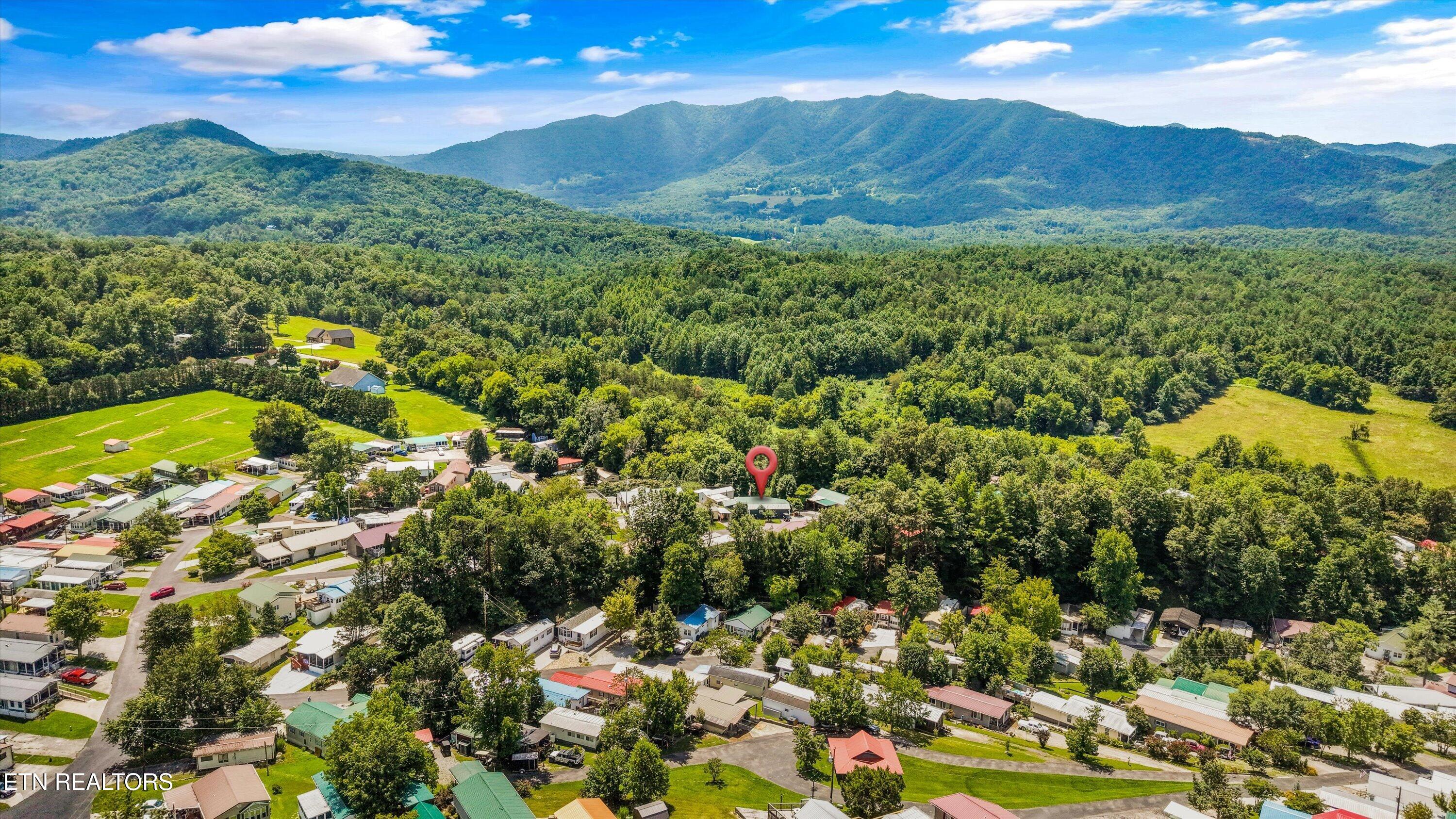 844 Peacock Ridge Road Townsend TN 37882