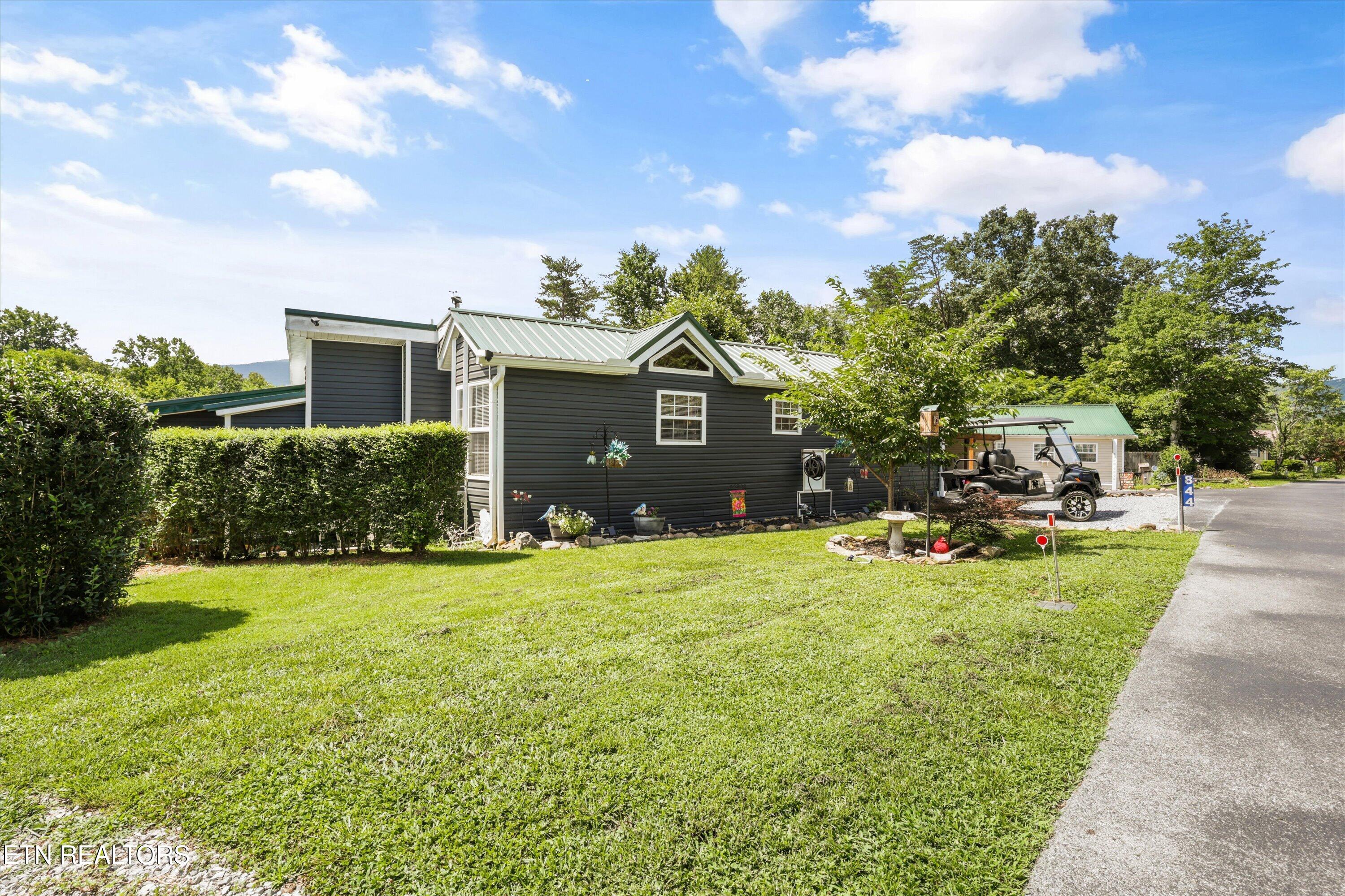 844 Peacock Ridge Road Townsend TN 37882