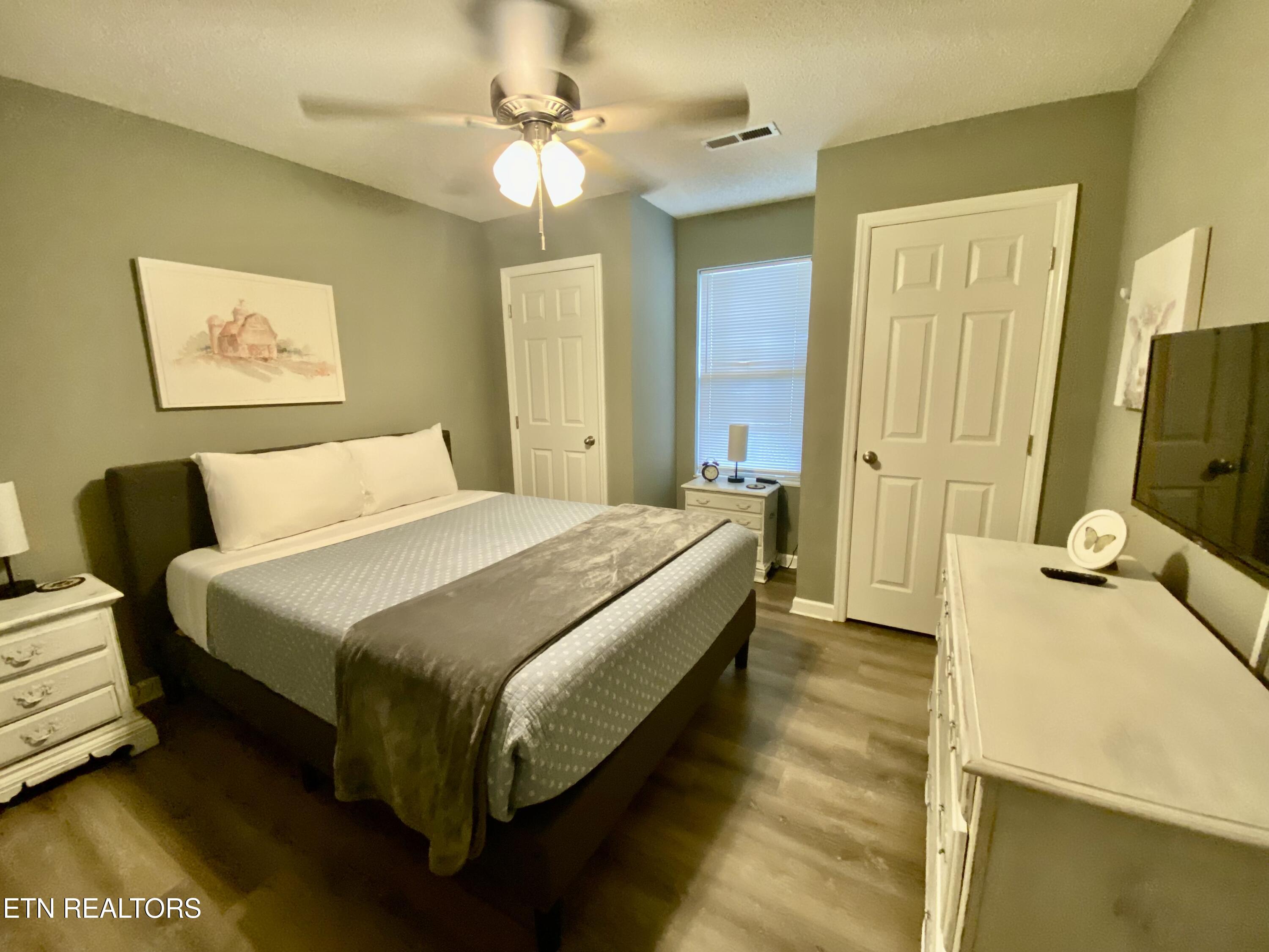 902 Middlebrook Court Sevierville TN 37862