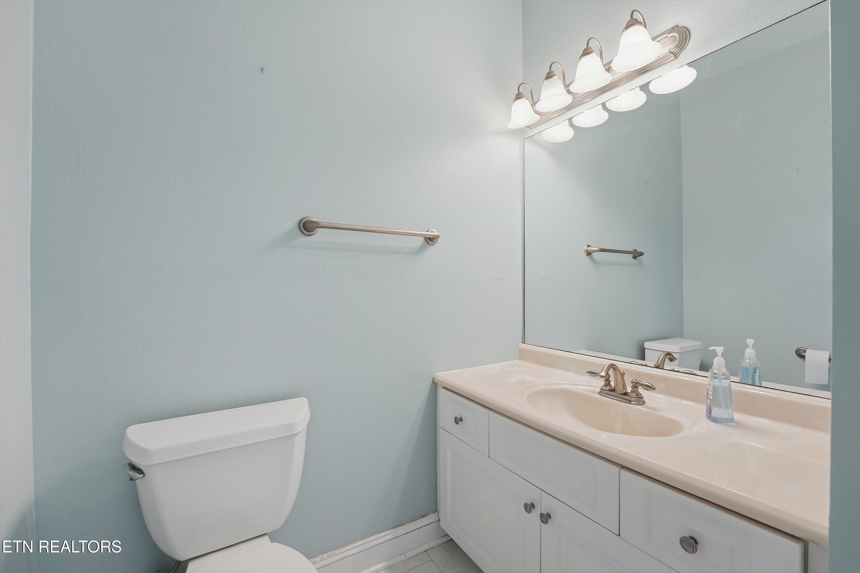 1849 River Vista Circle Sevierville TN 37876