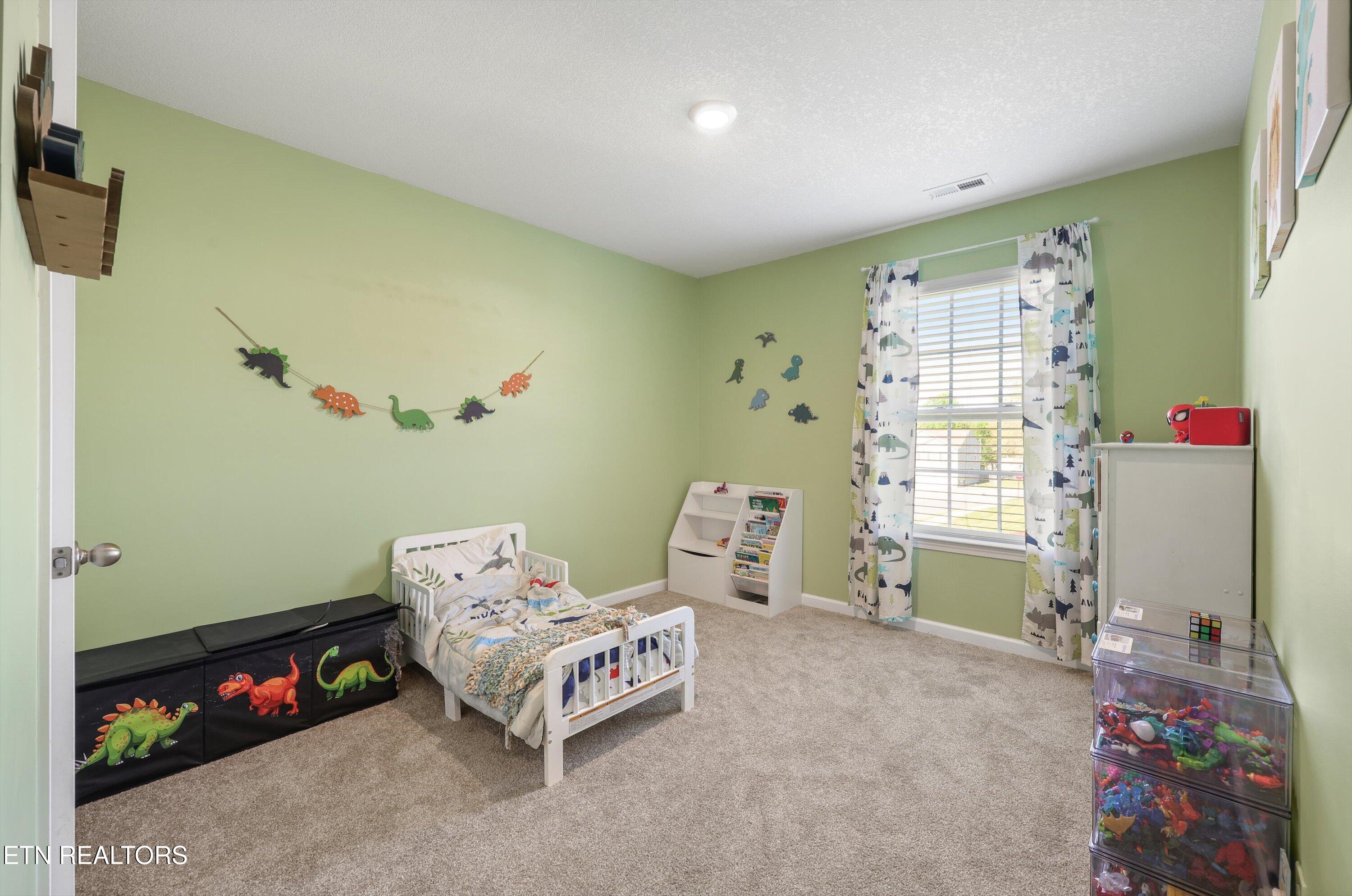 9556 Joy Denise Lane Heiskell TN 37754