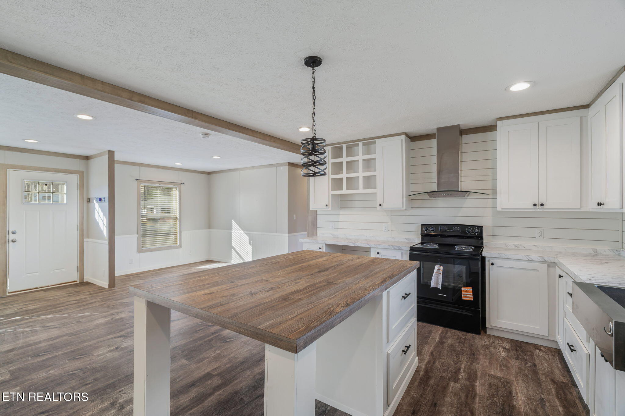 324 West Boulevard Oneida TN 37841