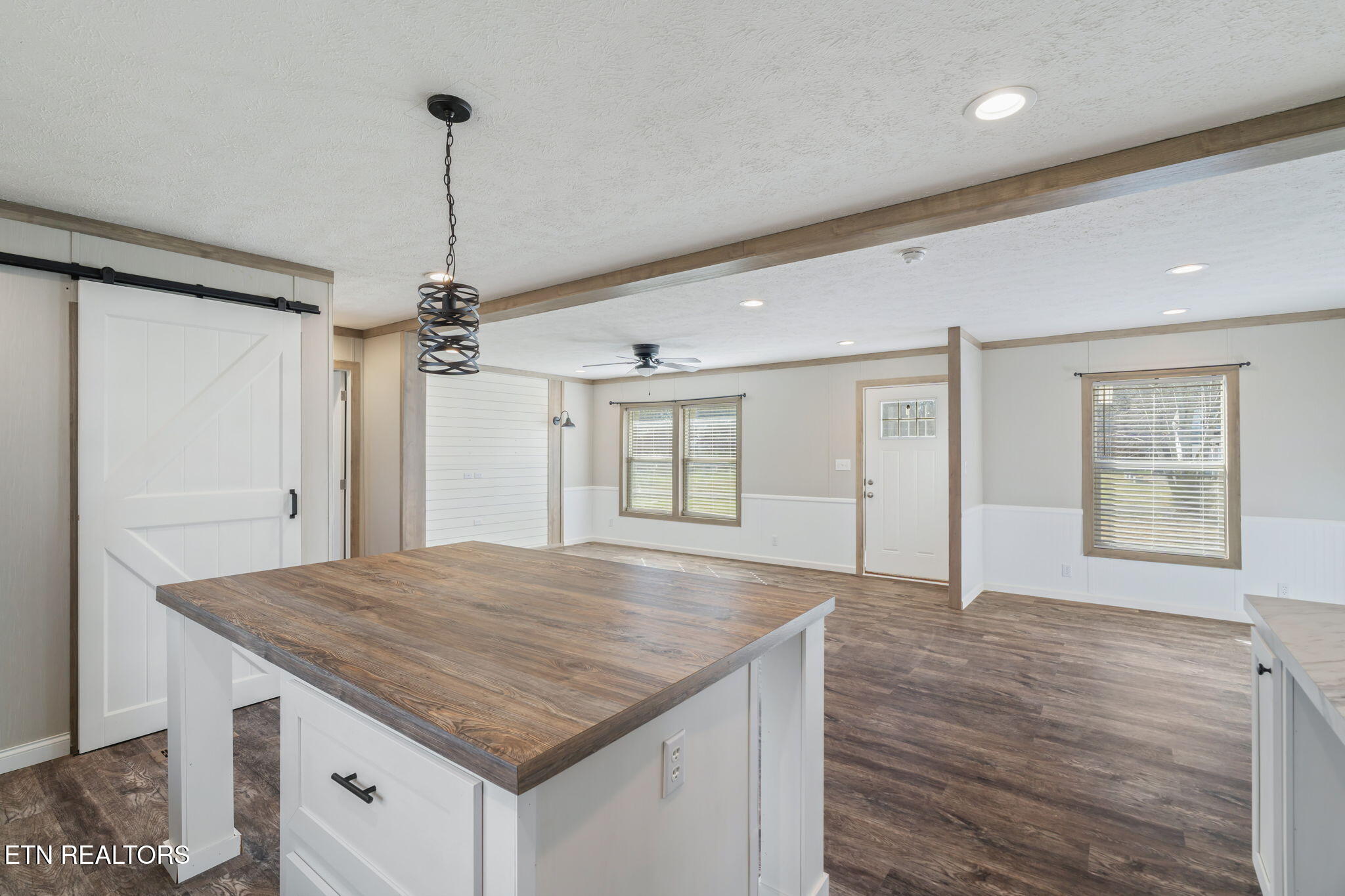 324 West Boulevard Oneida TN 37841