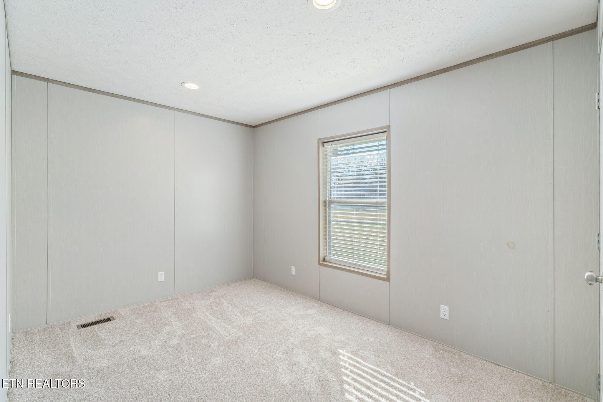 324 West Boulevard Oneida TN 37841