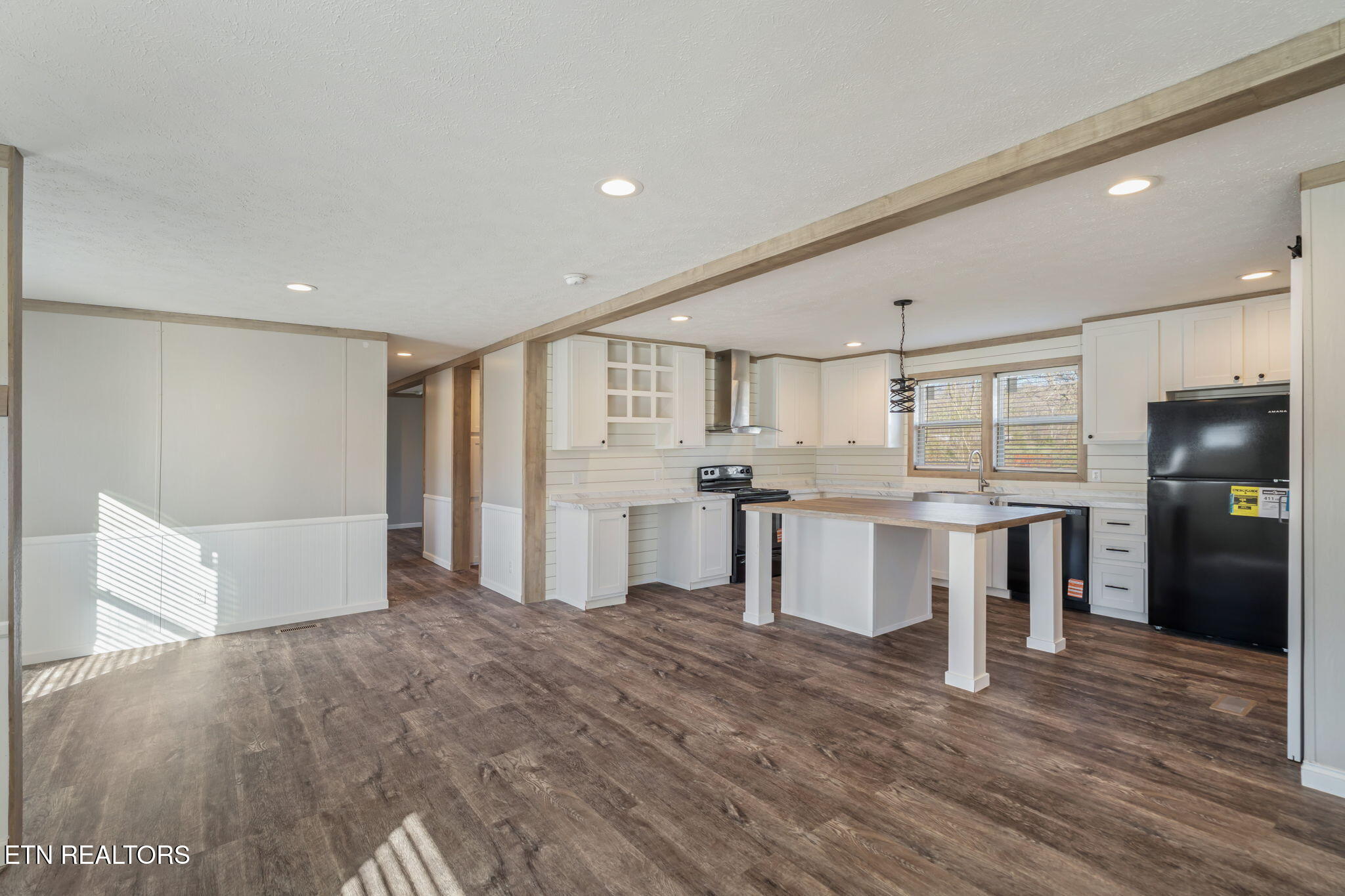 324 West Boulevard Oneida TN 37841