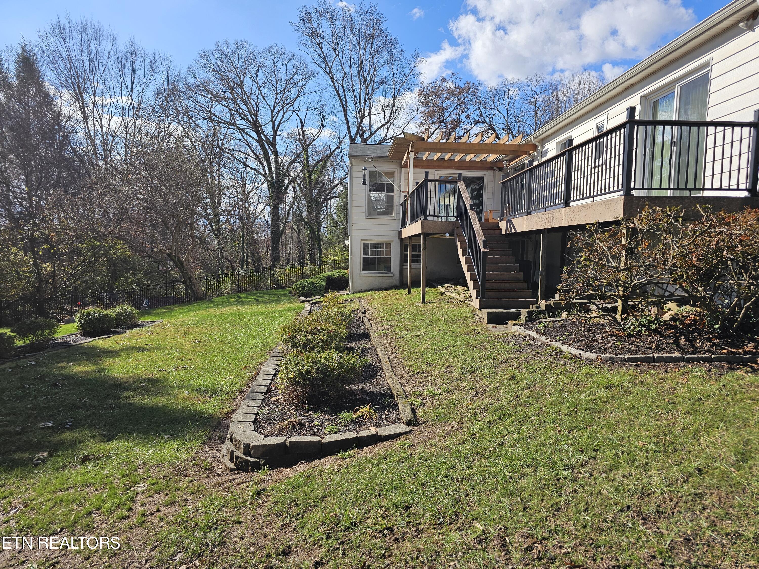 105 Pomona Road Oak Ridge TN 37830