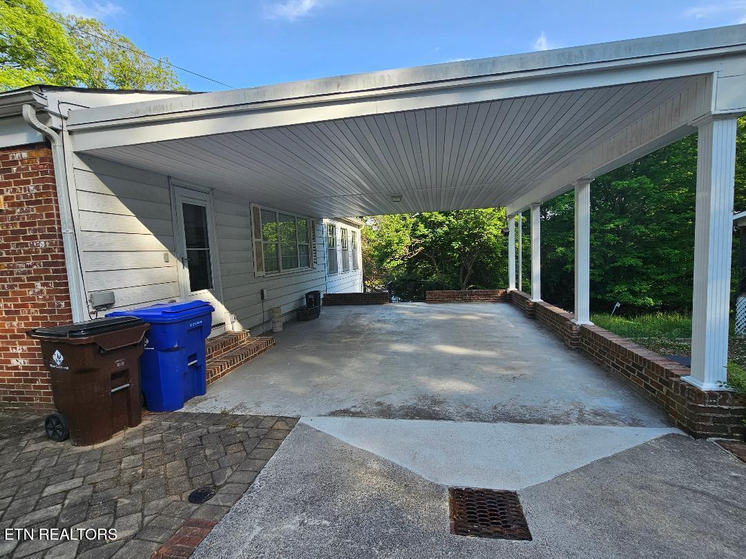 105 Pomona Road Oak Ridge TN 37830