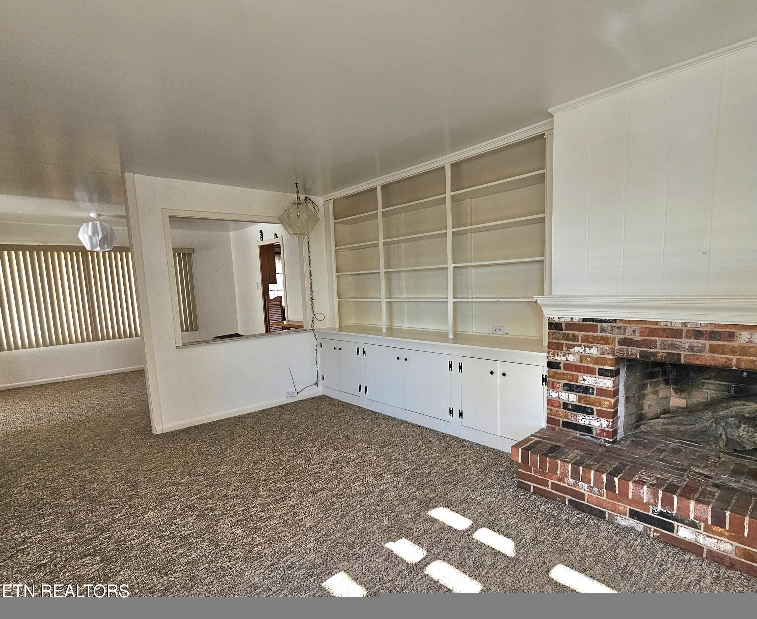 105 Pomona Road Oak Ridge TN 37830
