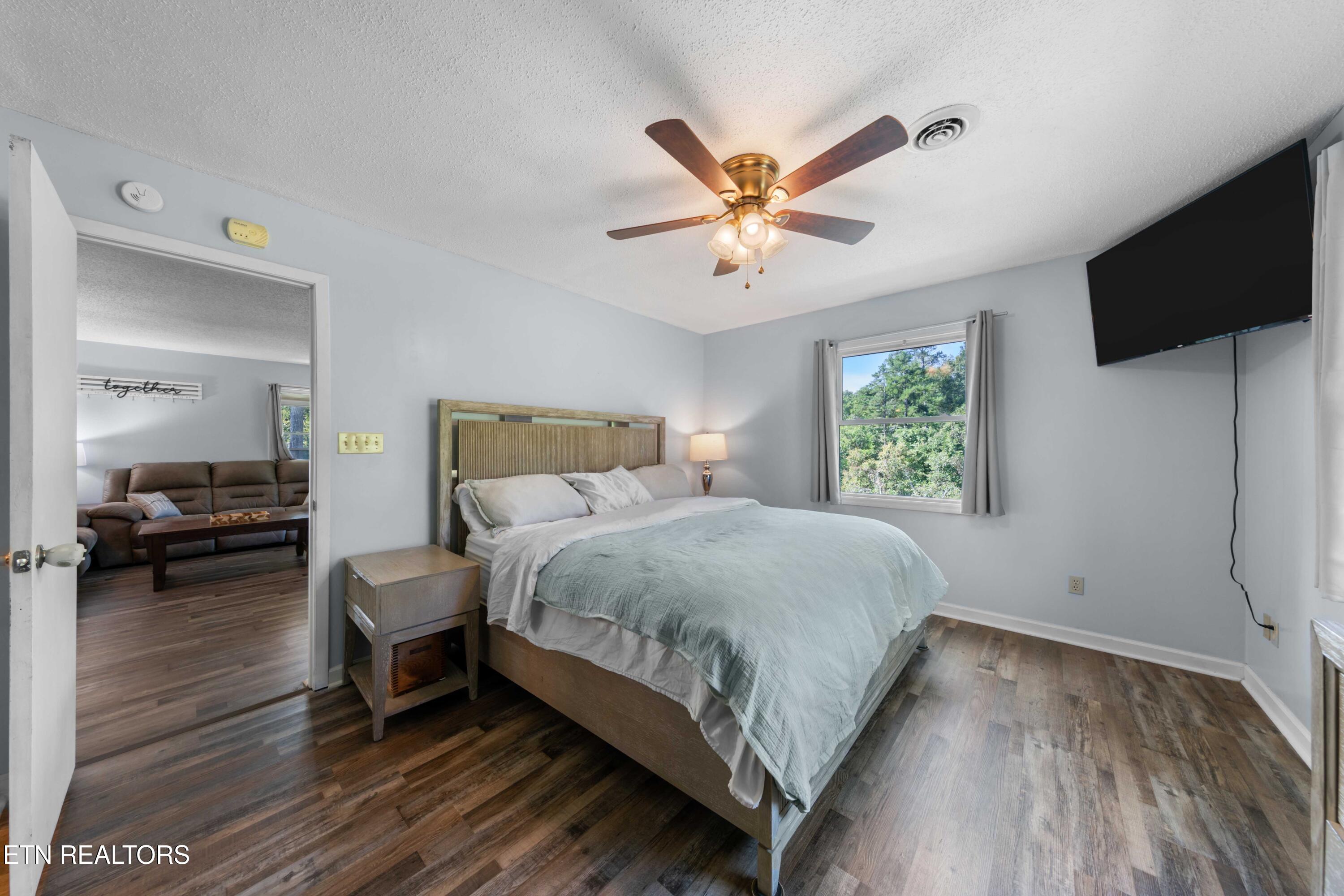 593 Cedar Top Drive Sevierville TN 37876