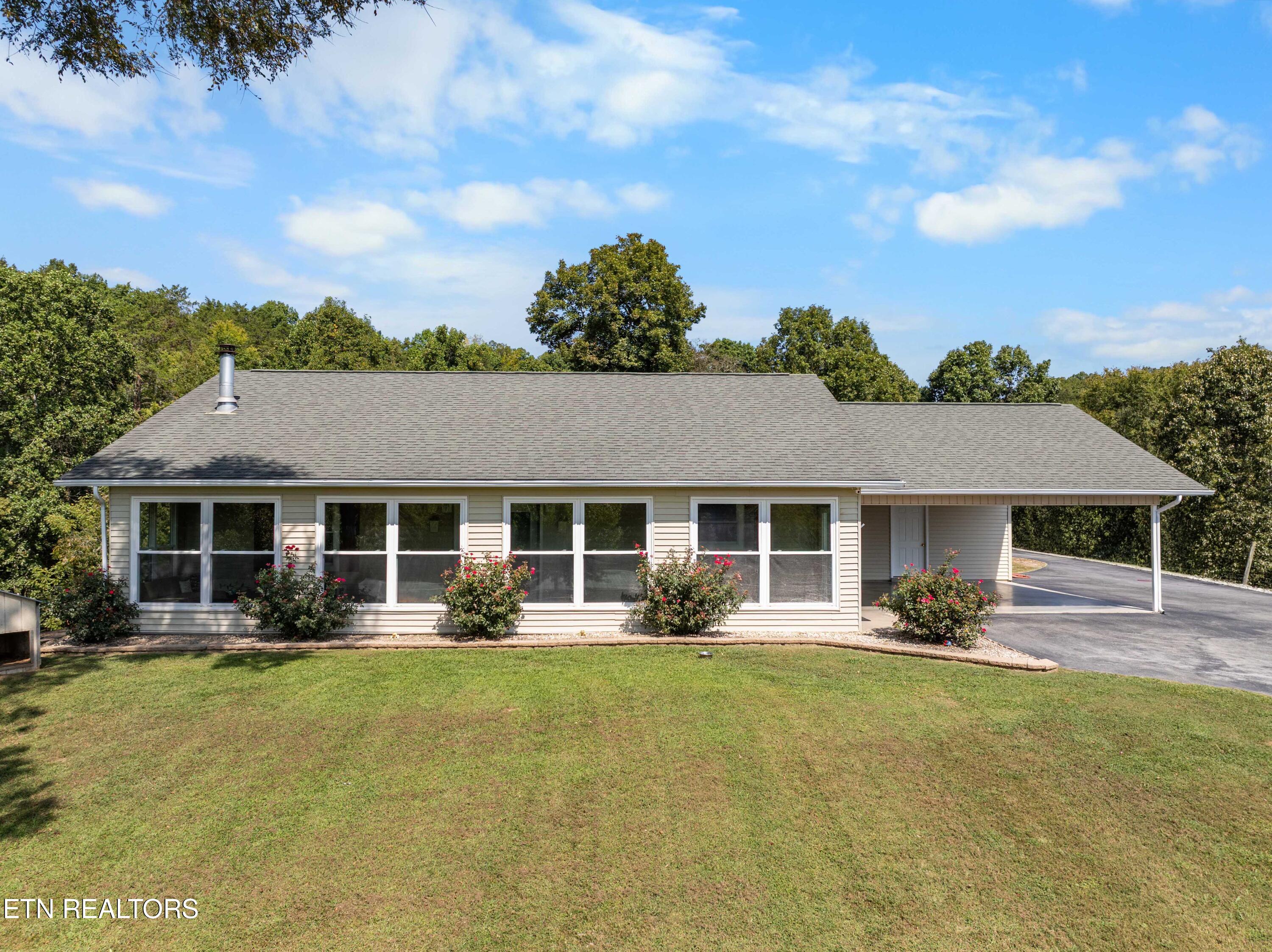 593 Cedar Top Drive Sevierville TN 37876