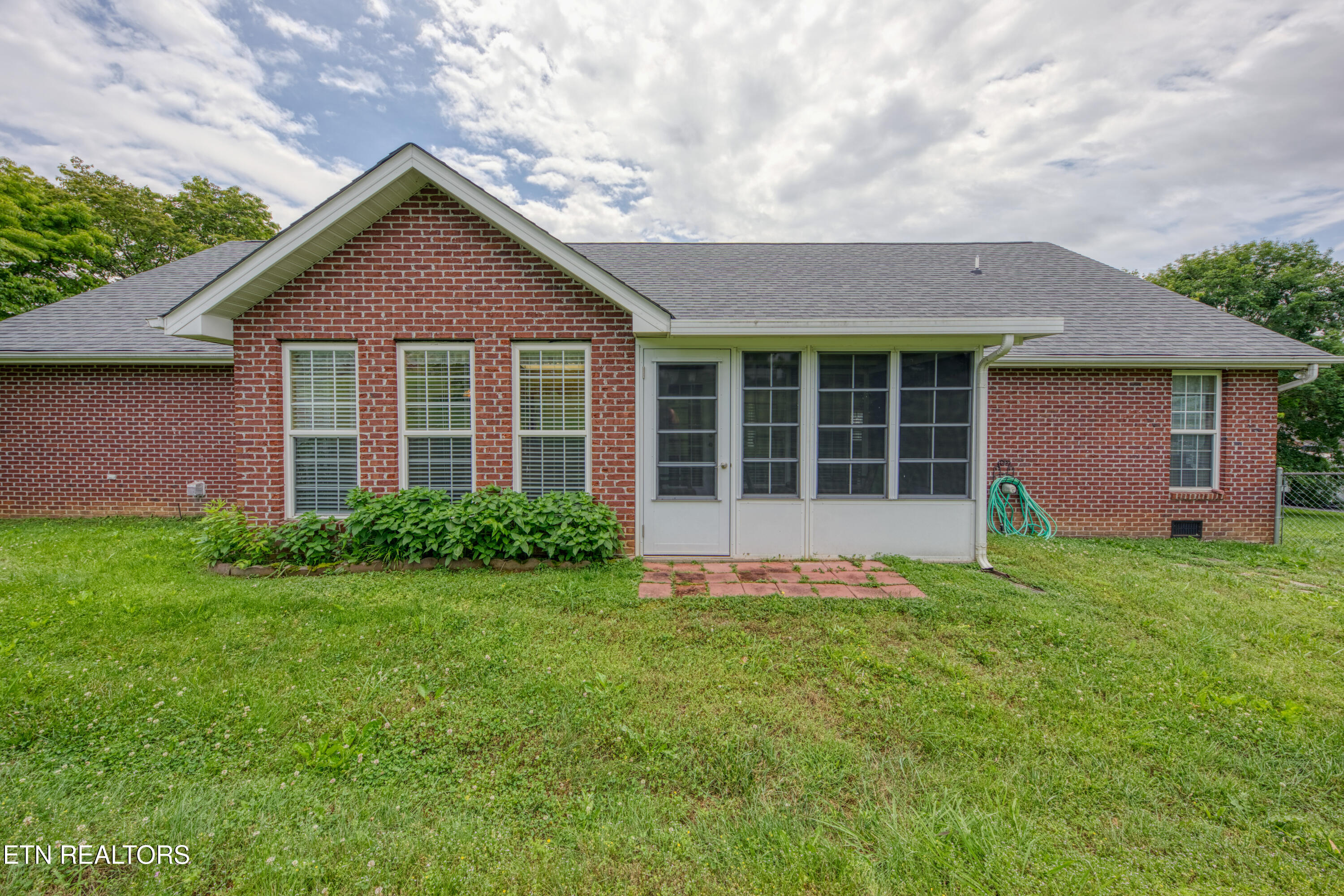 2711 Ashton Lane Sevierville TN 37876