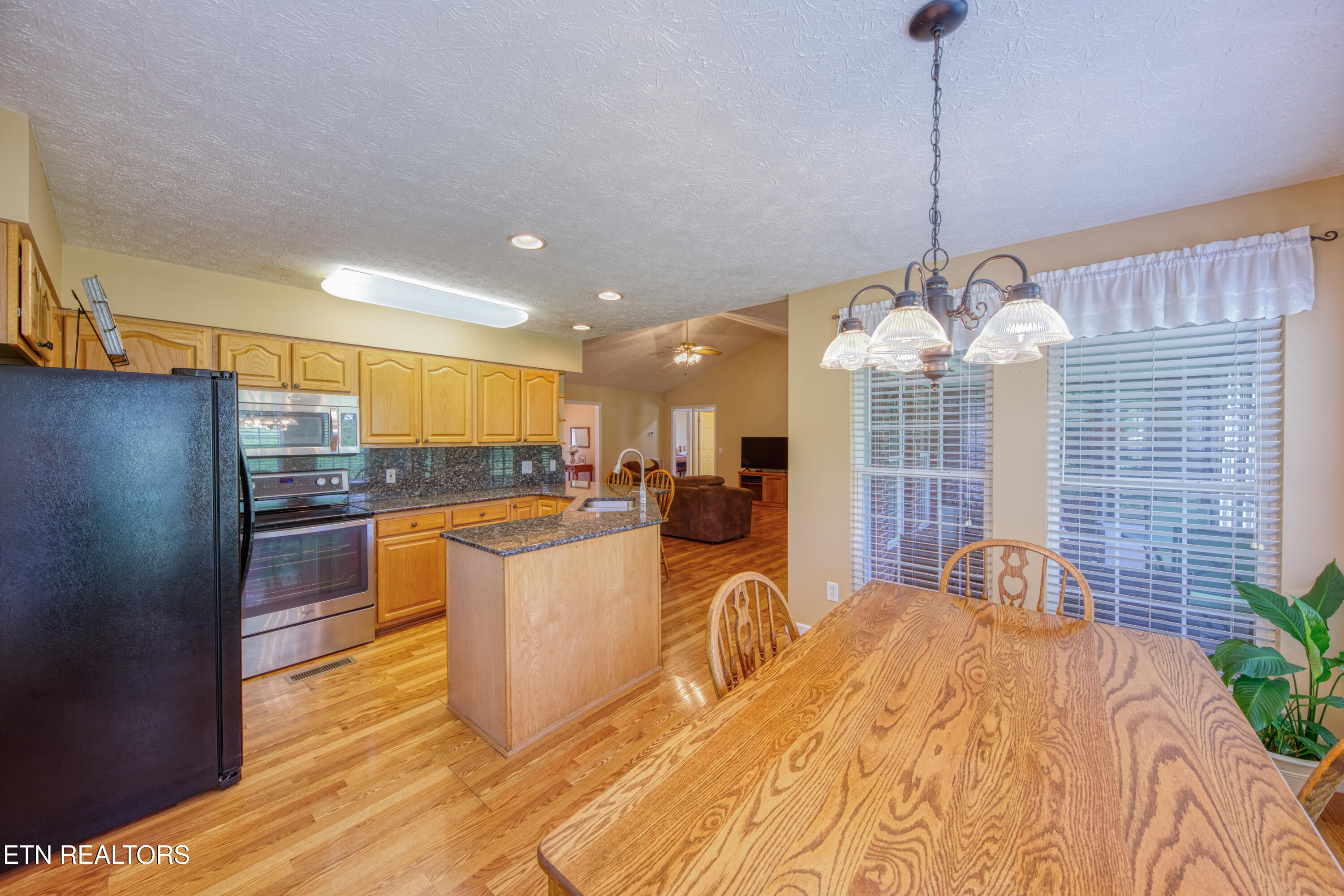 2711 Ashton Lane Sevierville TN 37876