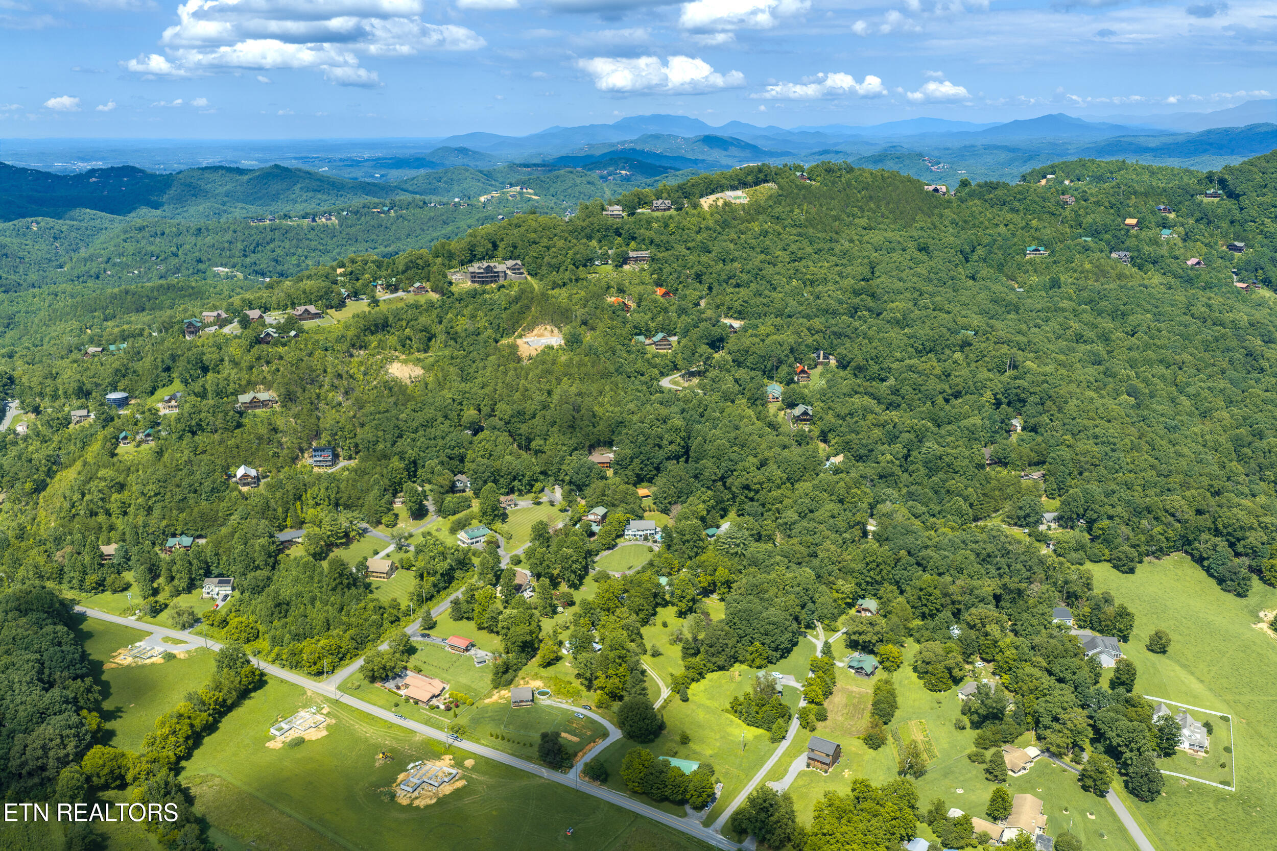 2019 Little Cove Road Sevierville TN 37862