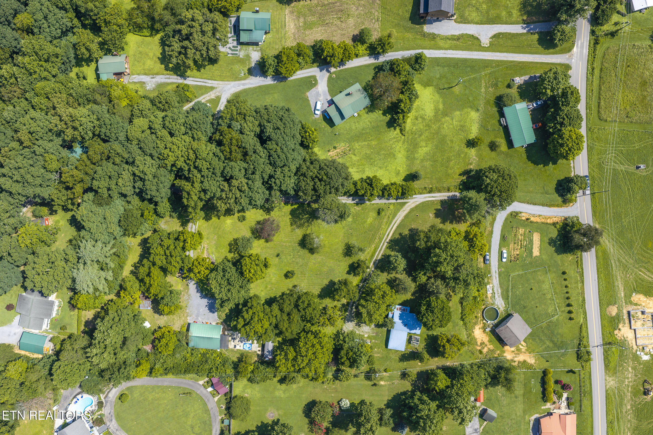 2019 Little Cove Road Sevierville TN 37862
