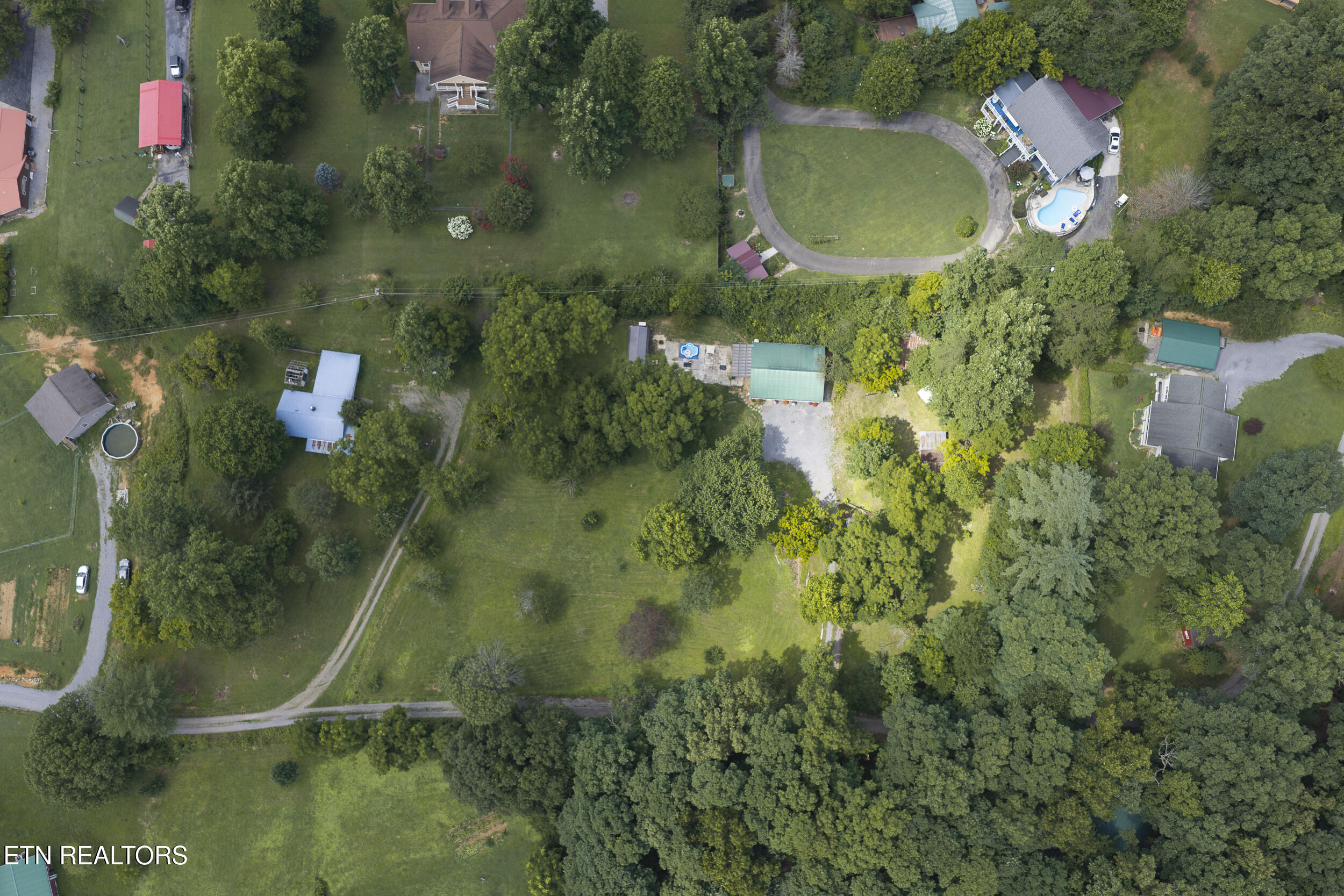 2019 Little Cove Road Sevierville TN 37862