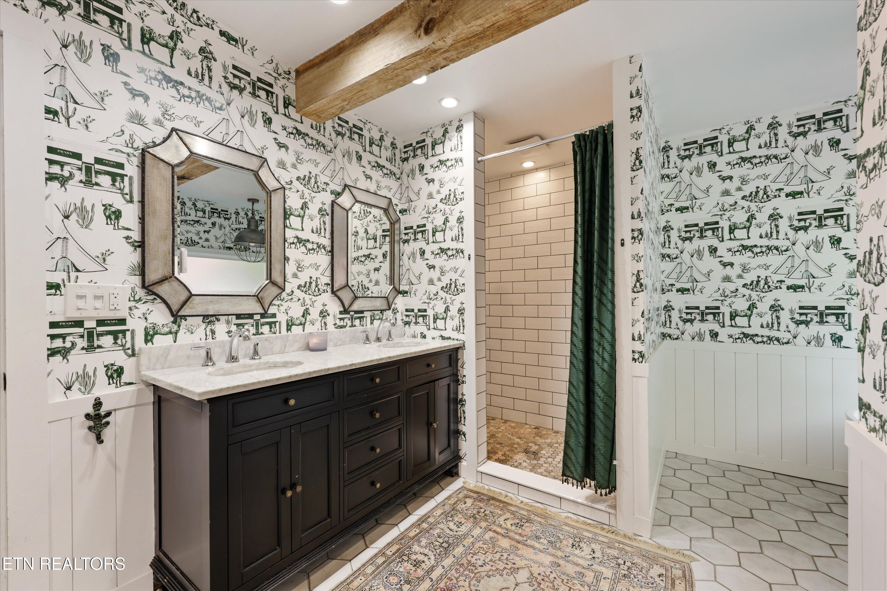 299 Country Lane Lenoir City TN 37771
