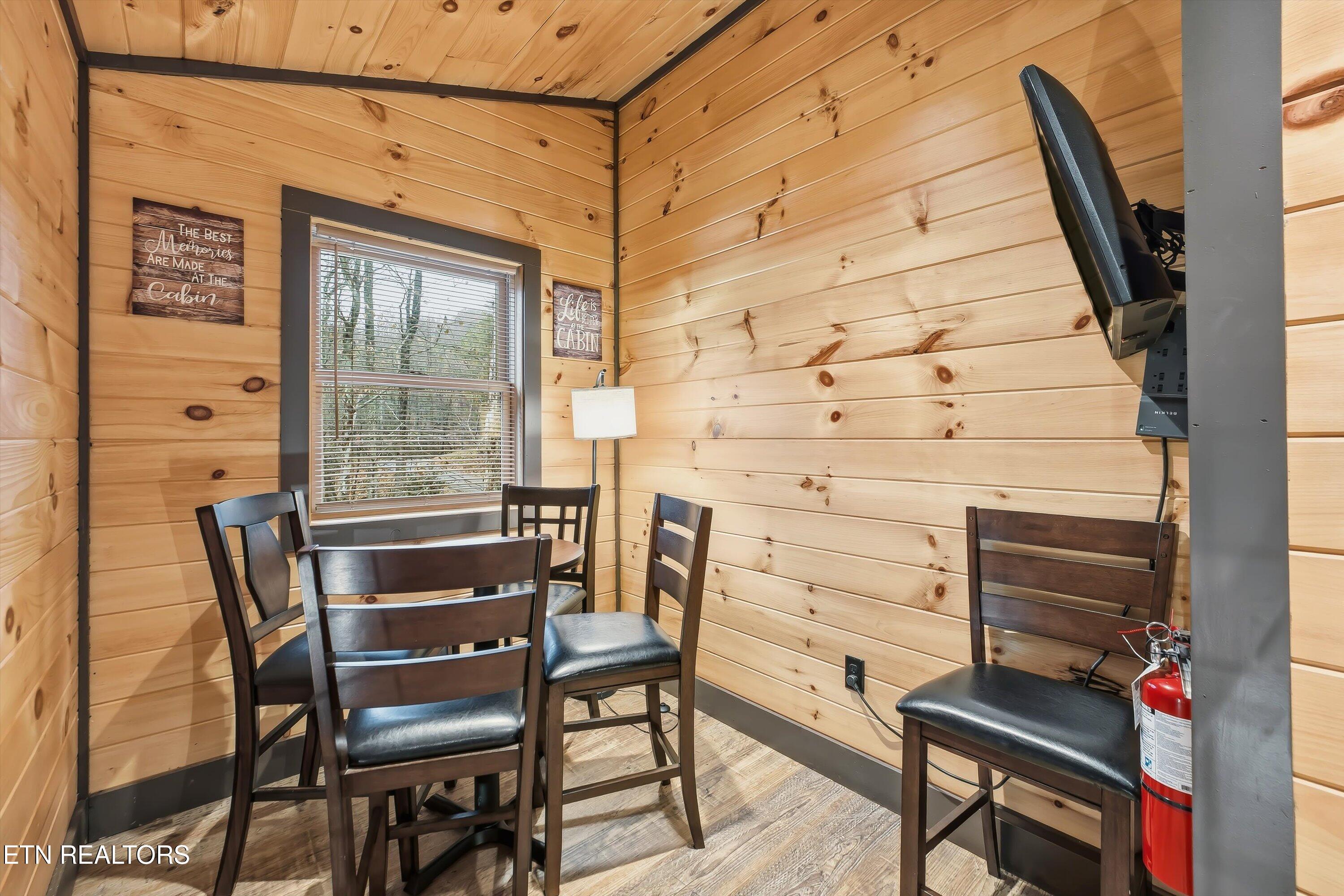 1104 Laddie Buck Lane Gatlinburg TN 37738