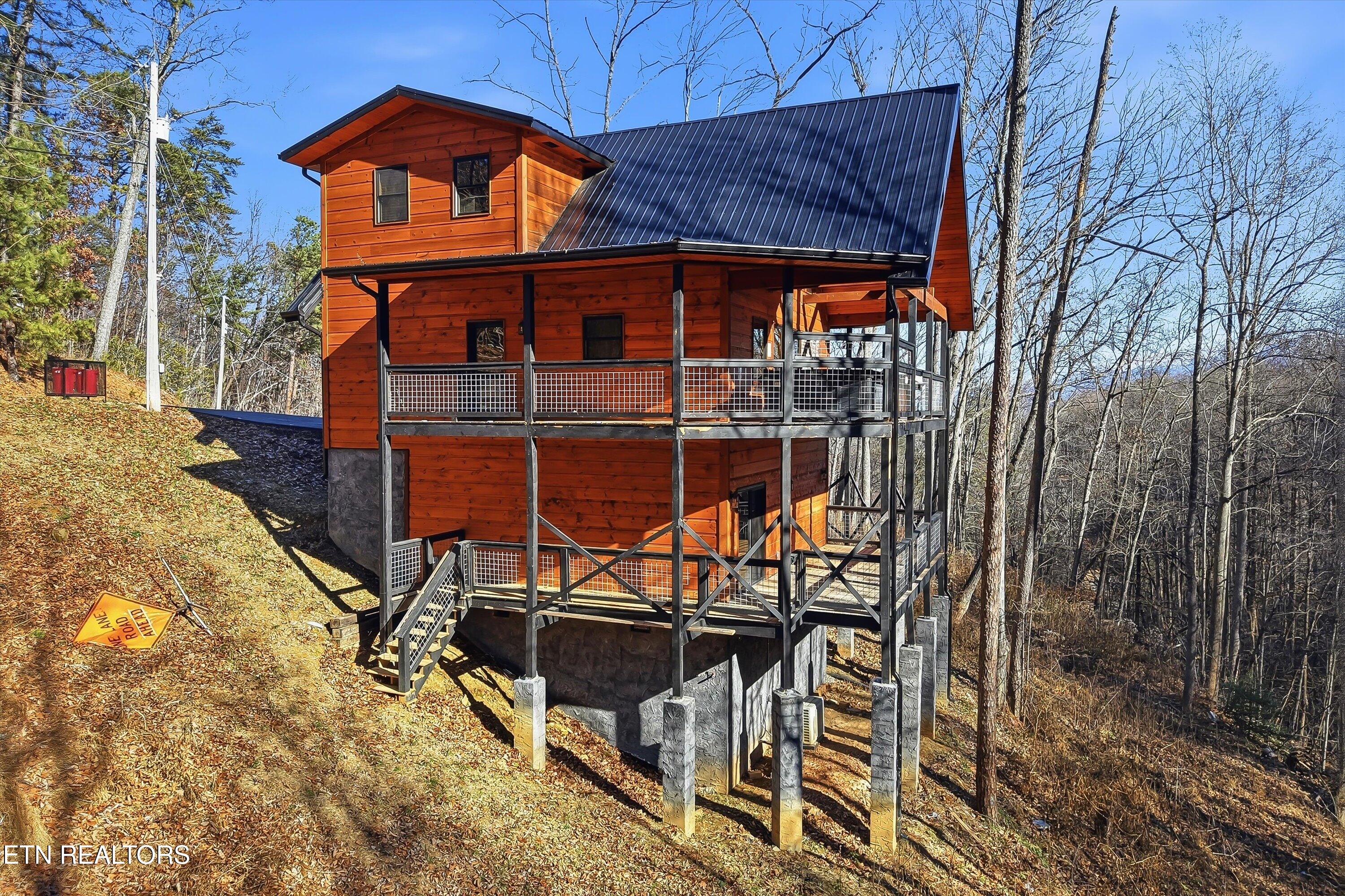 1104 Laddie Buck Lane Gatlinburg TN 37738