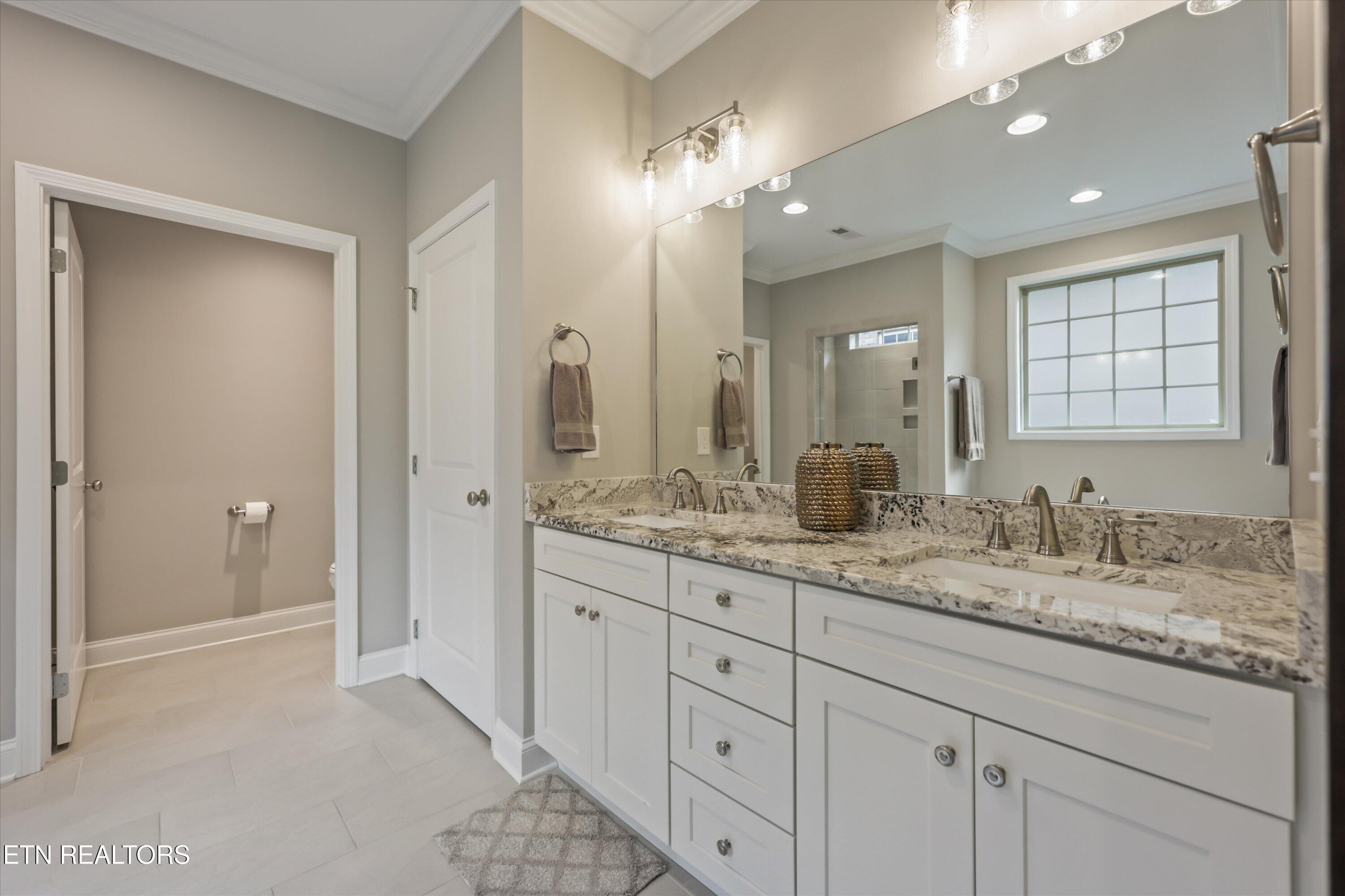 1653 Sugarfield Lane Knoxville TN 37932