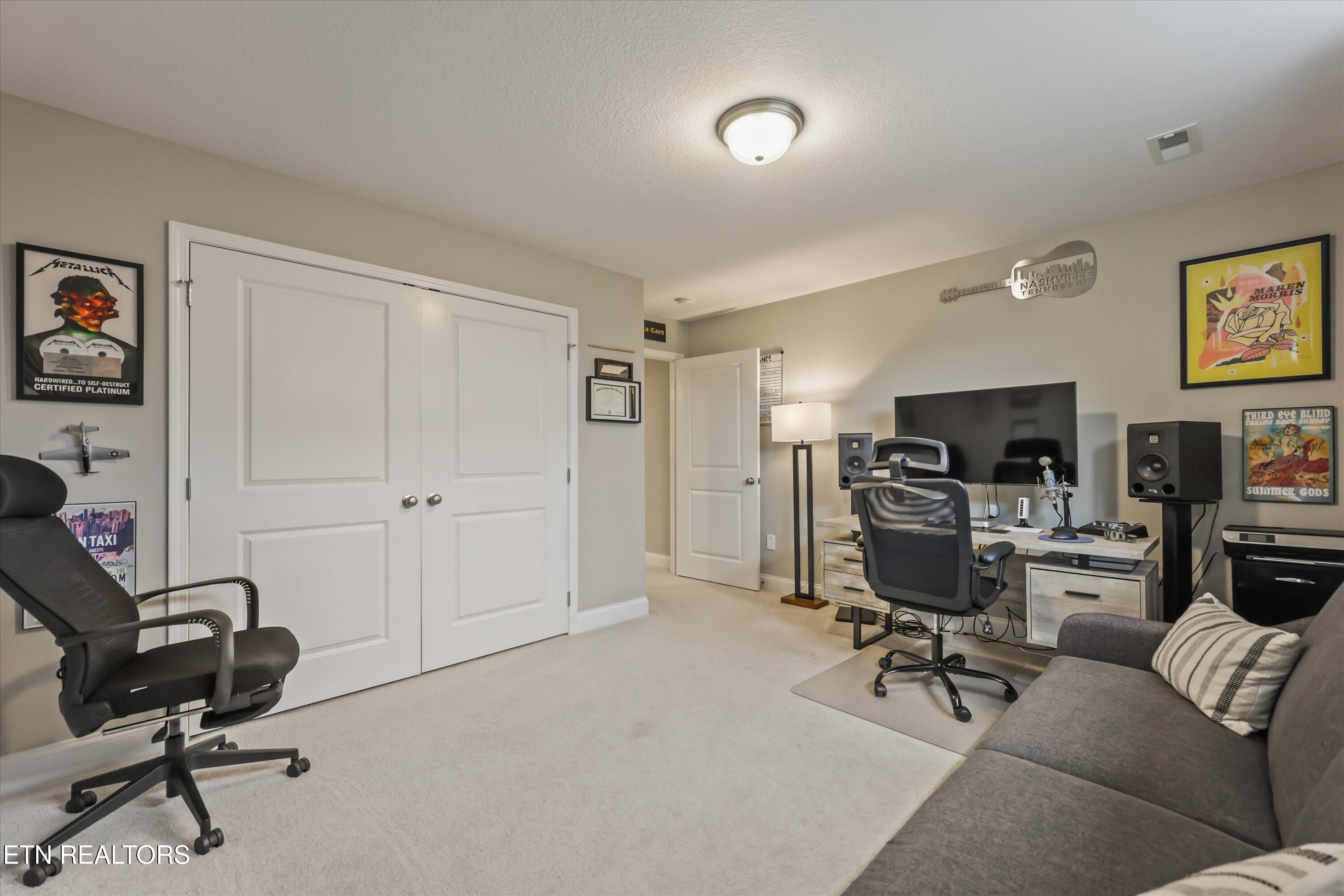1653 Sugarfield Lane Knoxville TN 37932