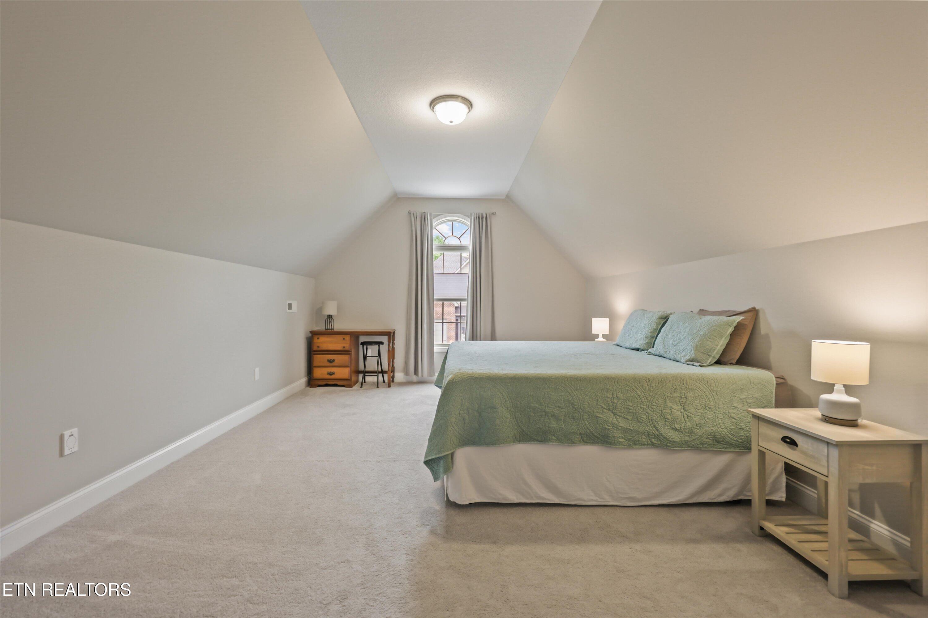 1653 Sugarfield Lane Knoxville TN 37932